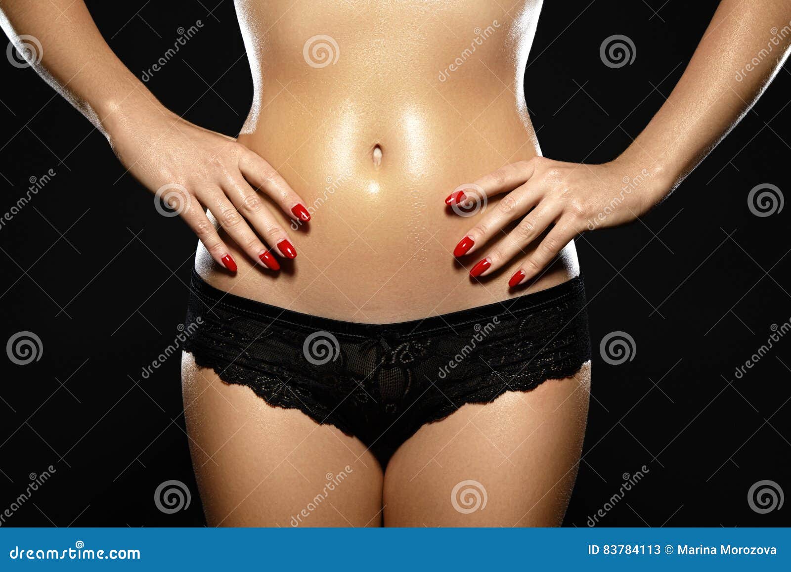 151,009 Bikini Body Stock Photos