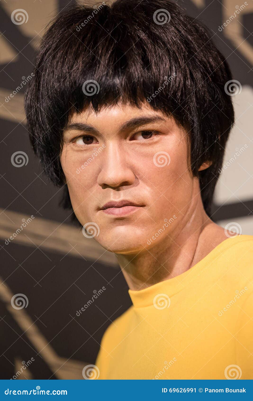 Waxwork of Bruce Lee on Display at Madame Tussauds Editorial Photo - Image  of january, cloning: 69626991