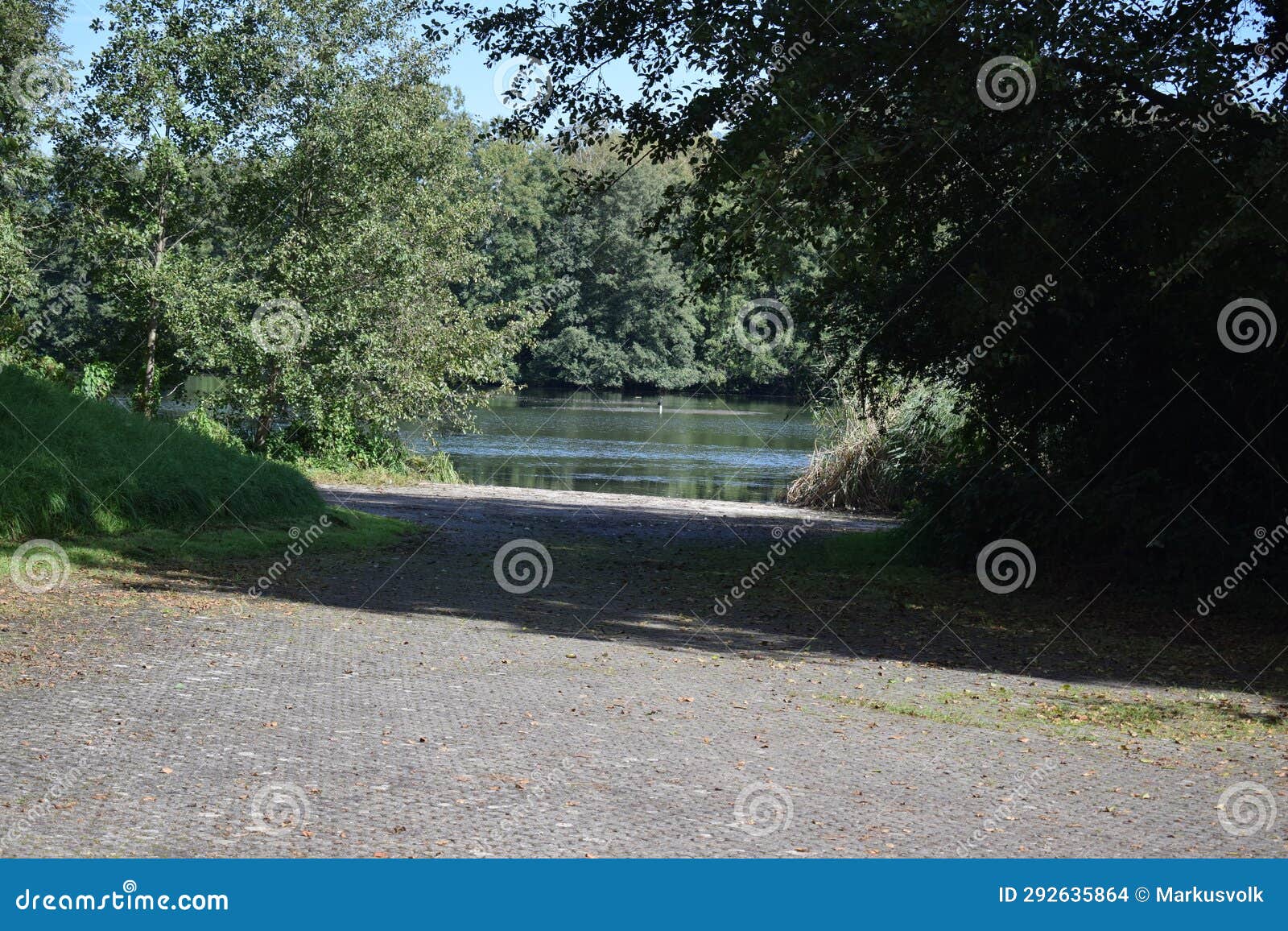 way down to lac d'echternach