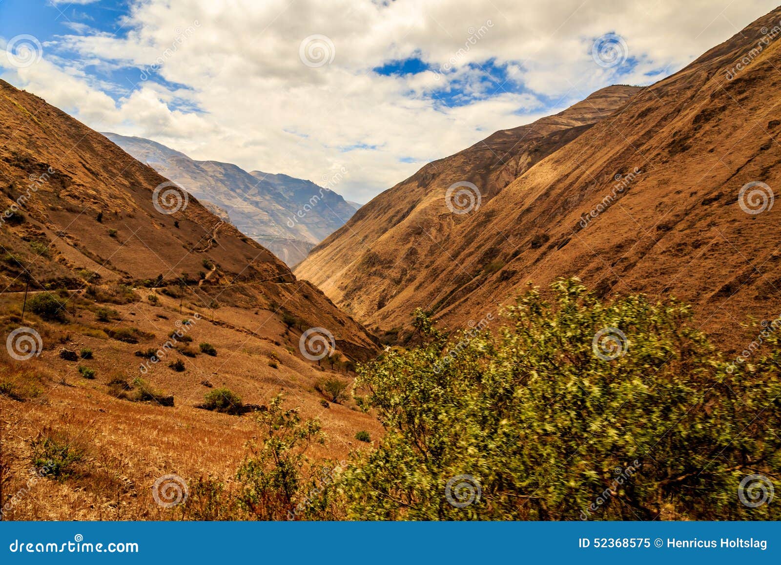 on the way to nariz de diablo in ecuador