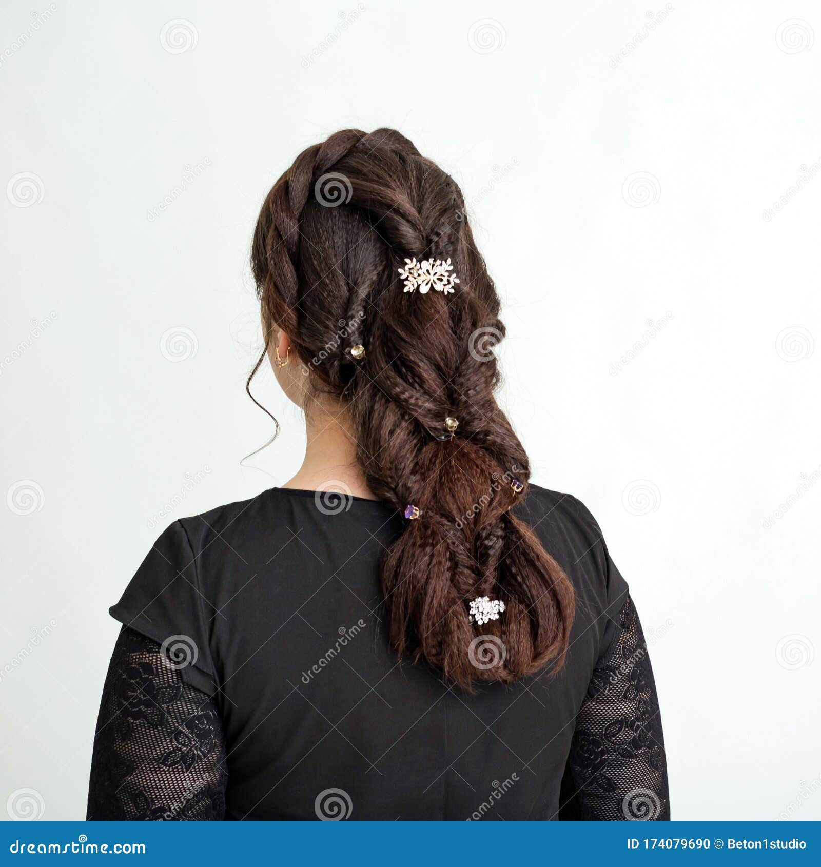 20 Creative and Beautiful Wedding Hairstyles for Long Hair -  Elegantweddinginvites.com Blog