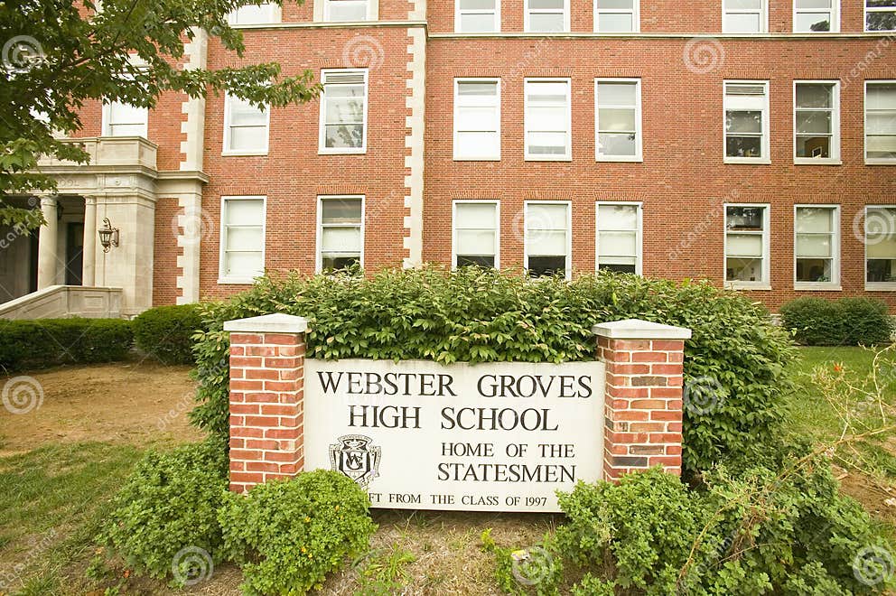 Webster Groves High School editorial photo. Image of exterior 23180356