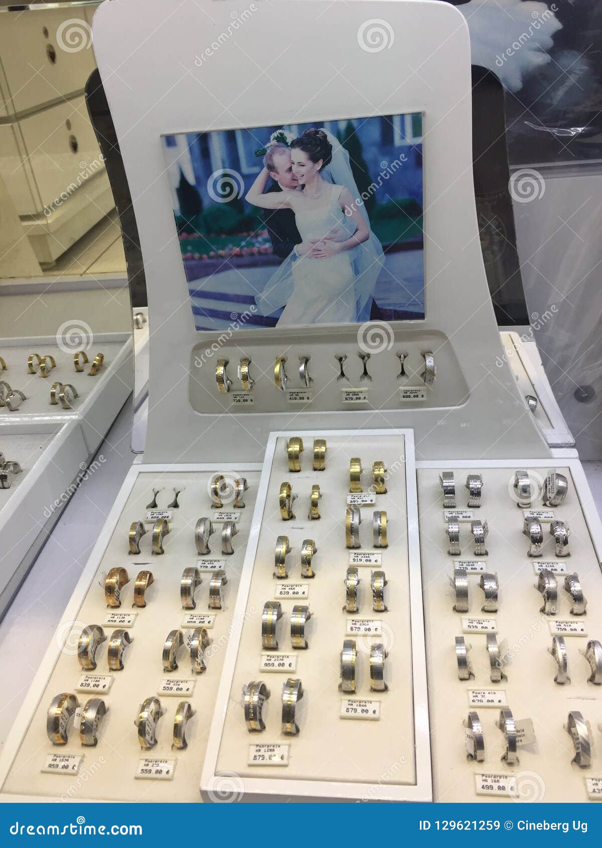 Wedding rings for sale editorial stock image. Image of emblem 129621259