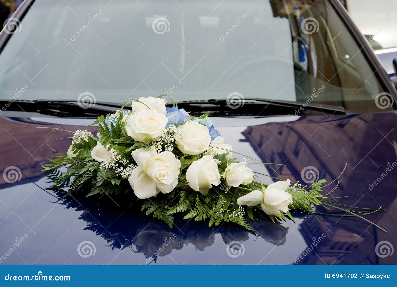 Wedding car decoration Stock Photos, Royalty Free Wedding car decoration  Images