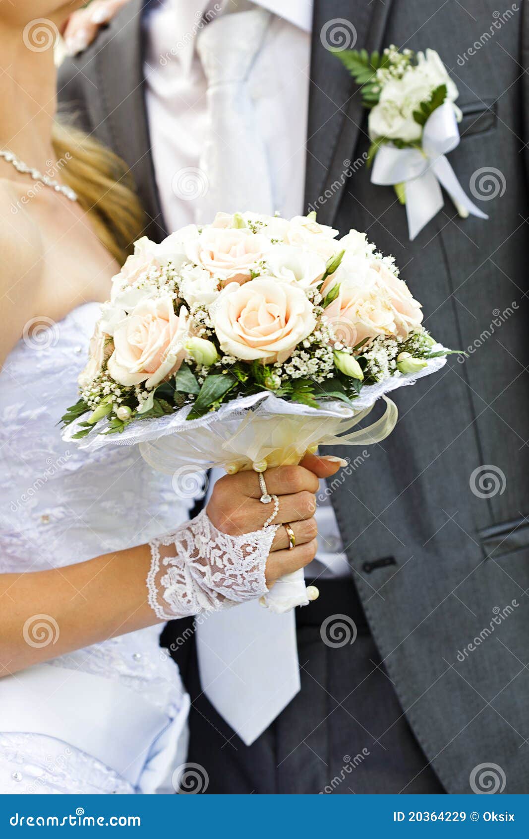 Wedding bouquet outdoor stock image. Image of celebration - 20364229