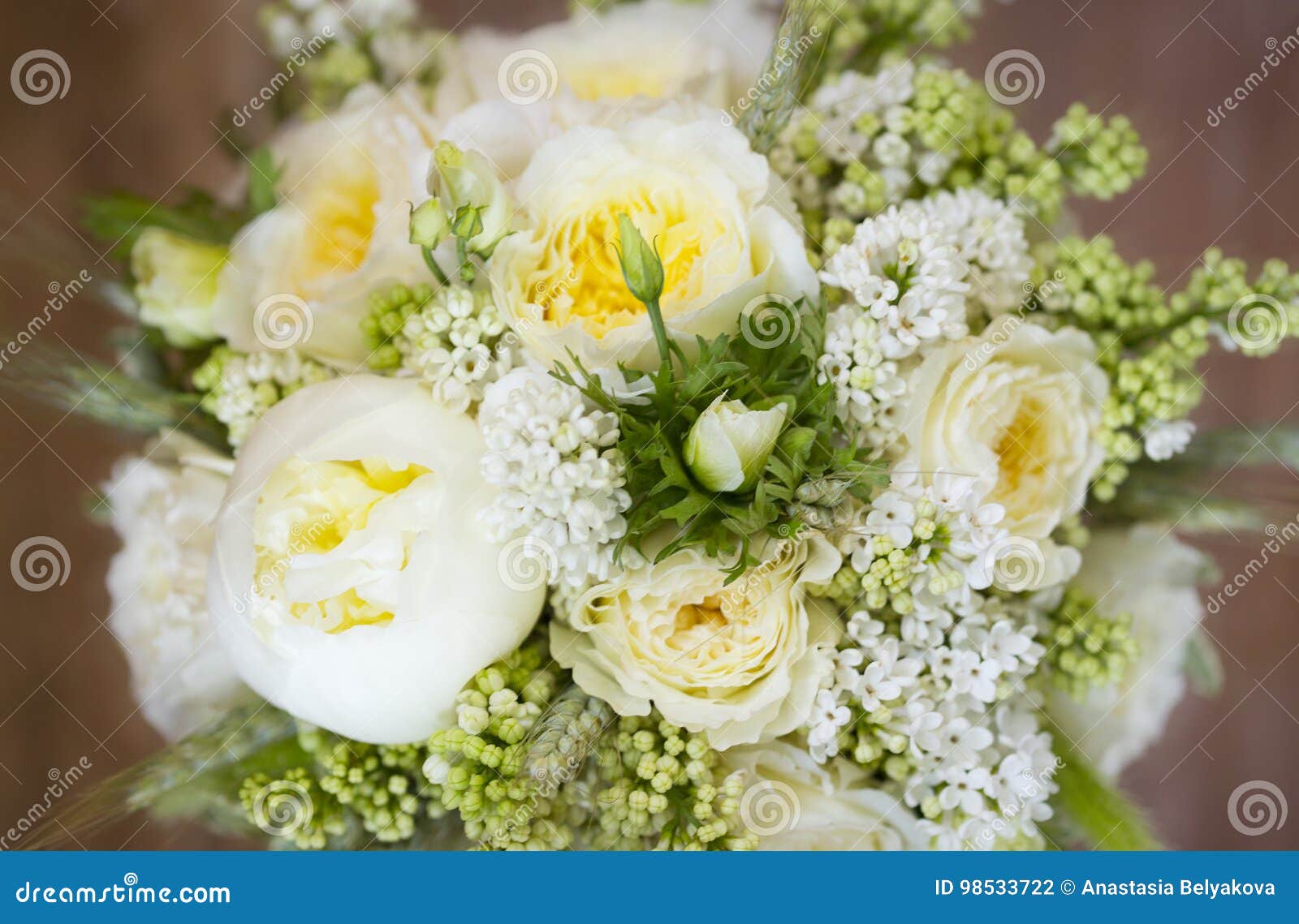 White And Yellow Wedding Bouquets