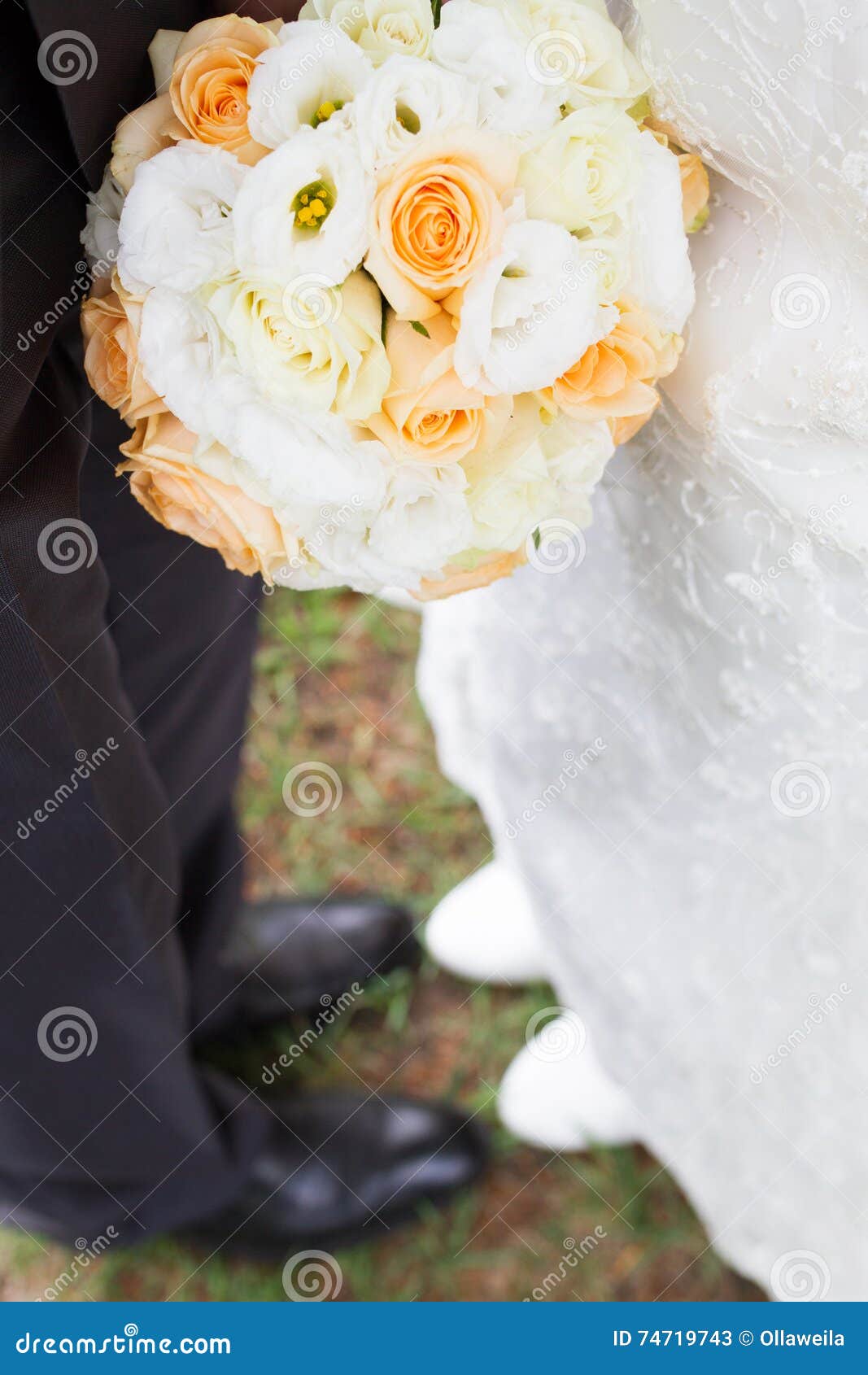 Wedding bunch of flowers stock image. Image of shabby 74719743