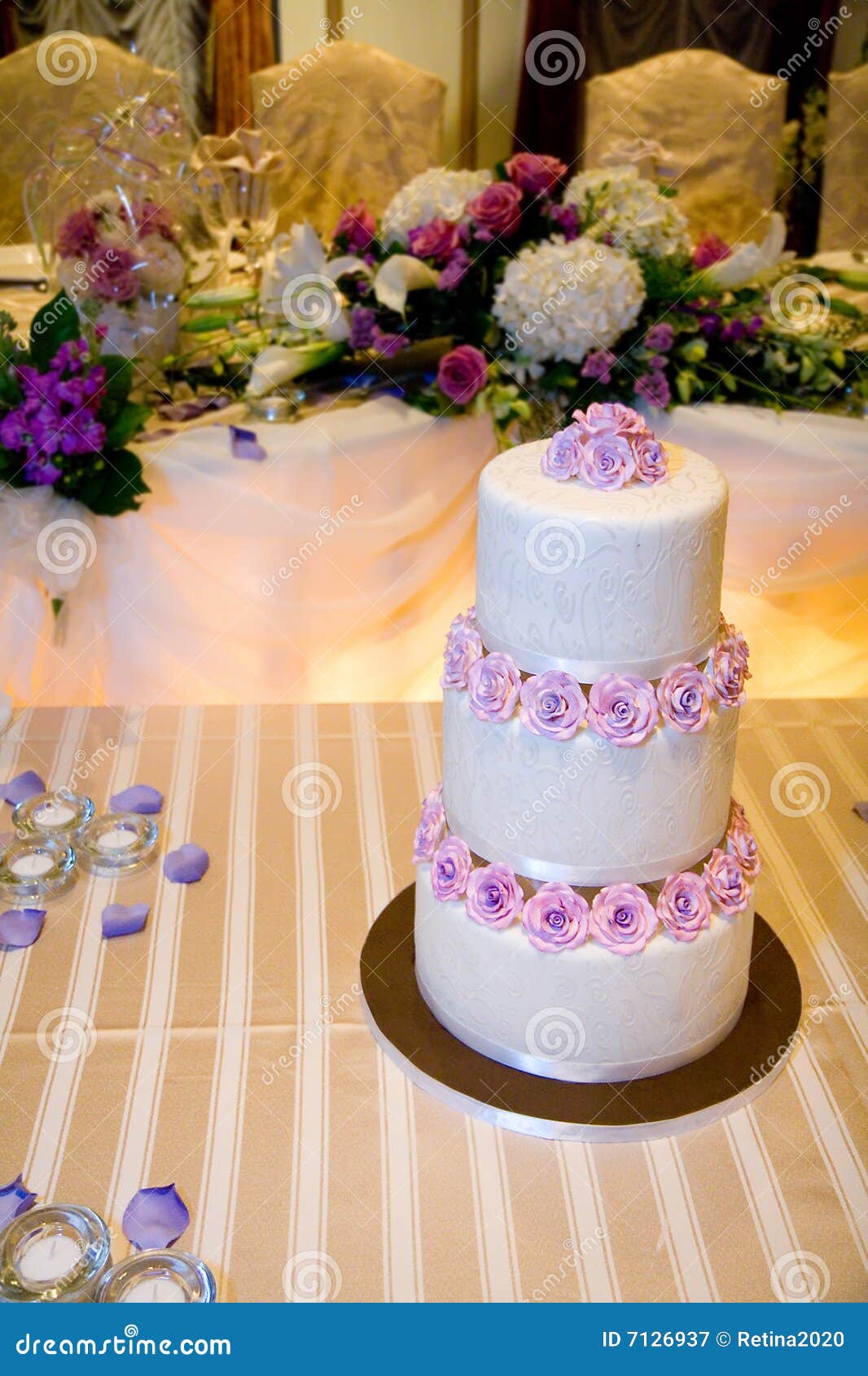 Wedding Cake on Head Table stock image. Image of party 7126937