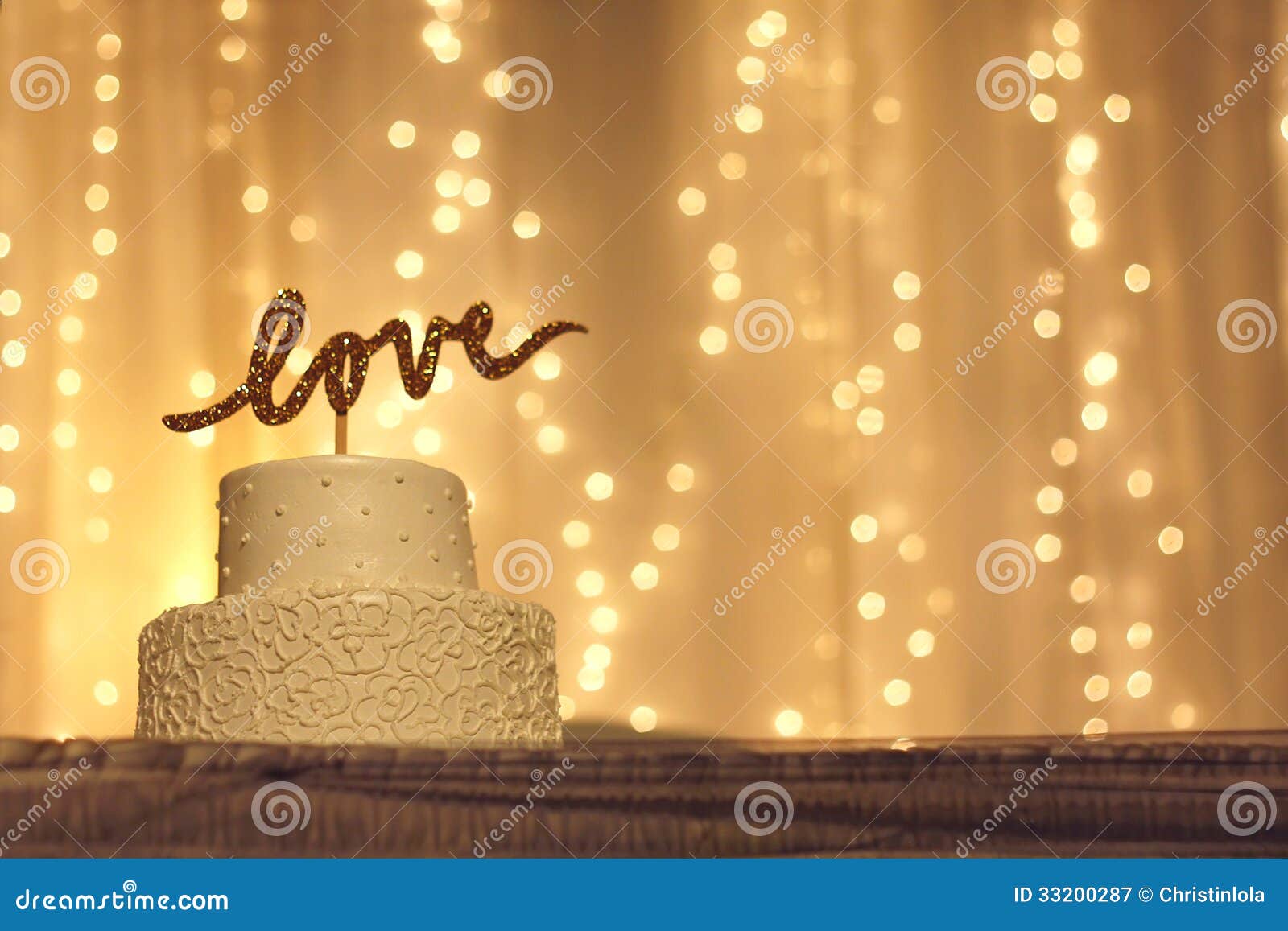 Wedding Cake With LOVE Topper Royalty Free Stock Photography - Image 