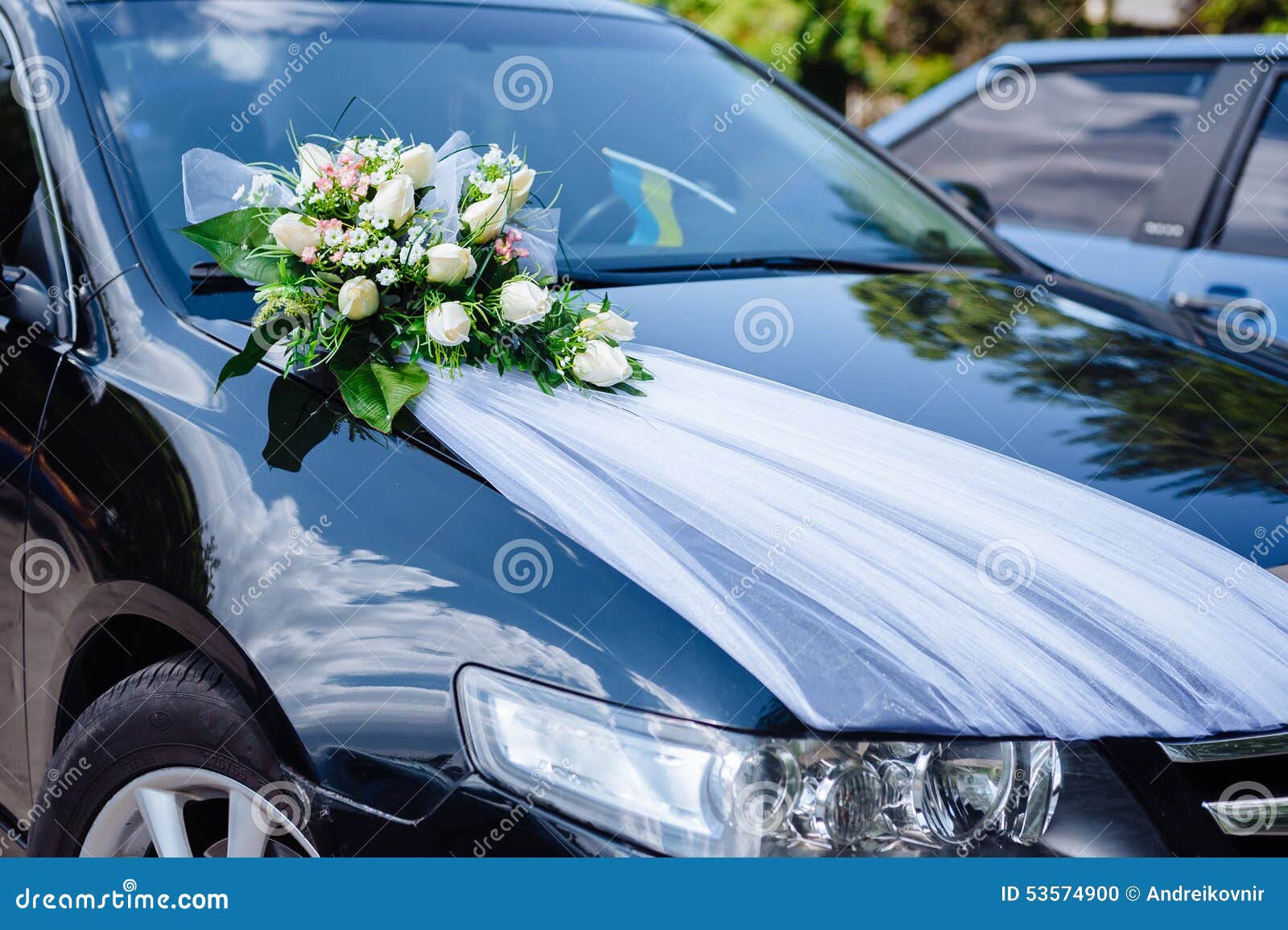 Wedding Car Decor Flowers Bouquet. Car Decoration Stock Photo - Image of  transportation, bright: 53574900