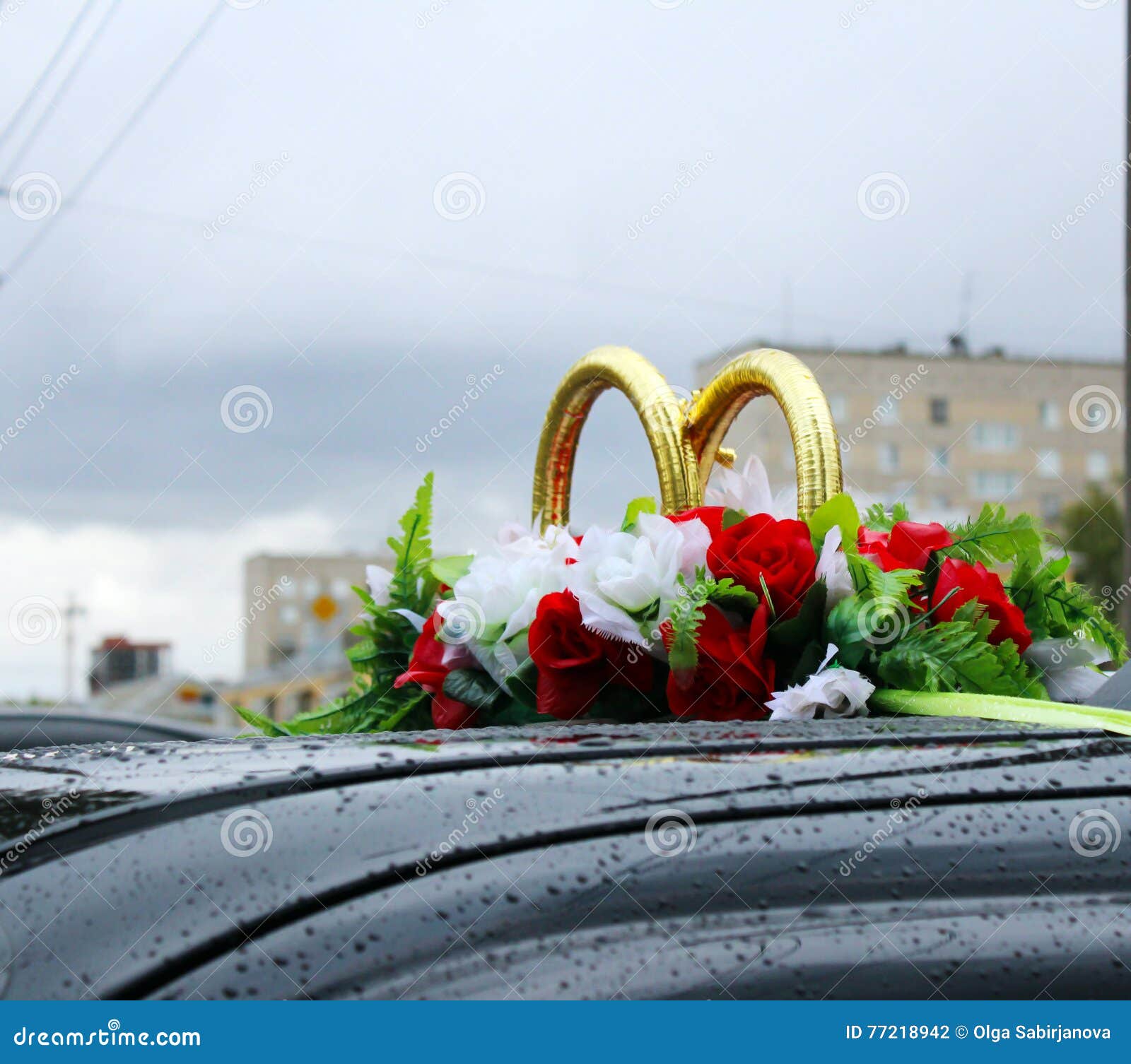 Wedding Car Decorated Flowers Stock Photo 1916119