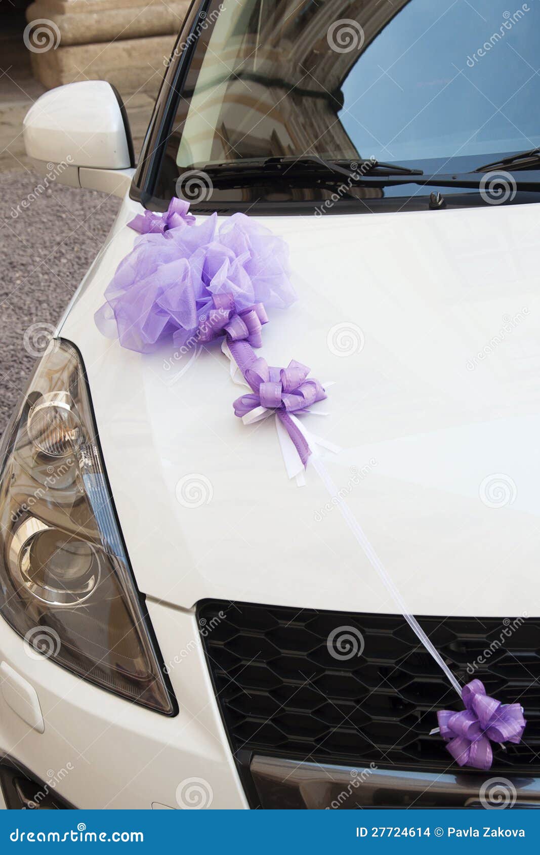 Wedding car decoration stock photo. Image of white, wedding - 27724614