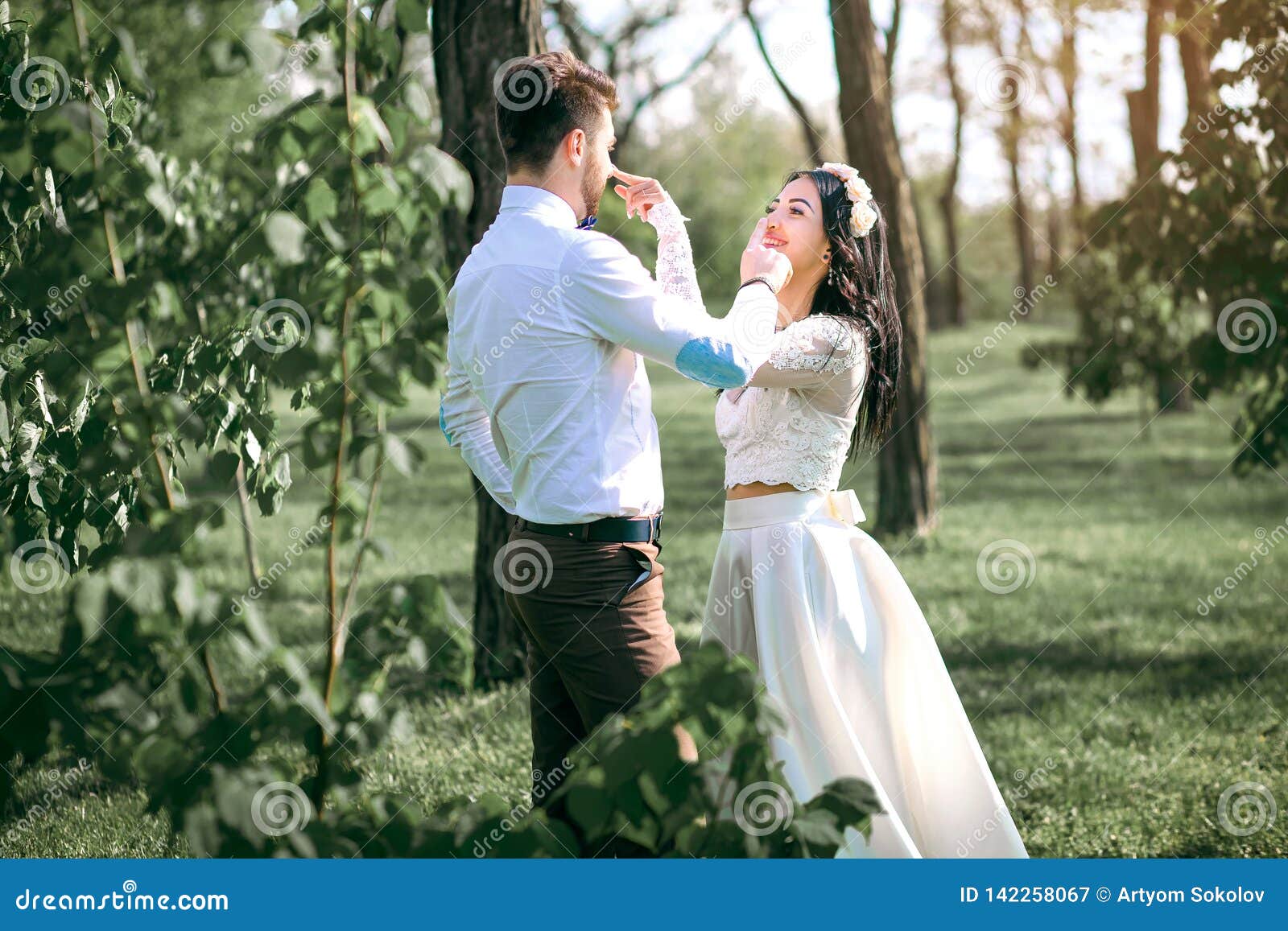 wedding couple bride laughs groom guy girl jokes sunset beautiful bride stylish groom wedding 142258067