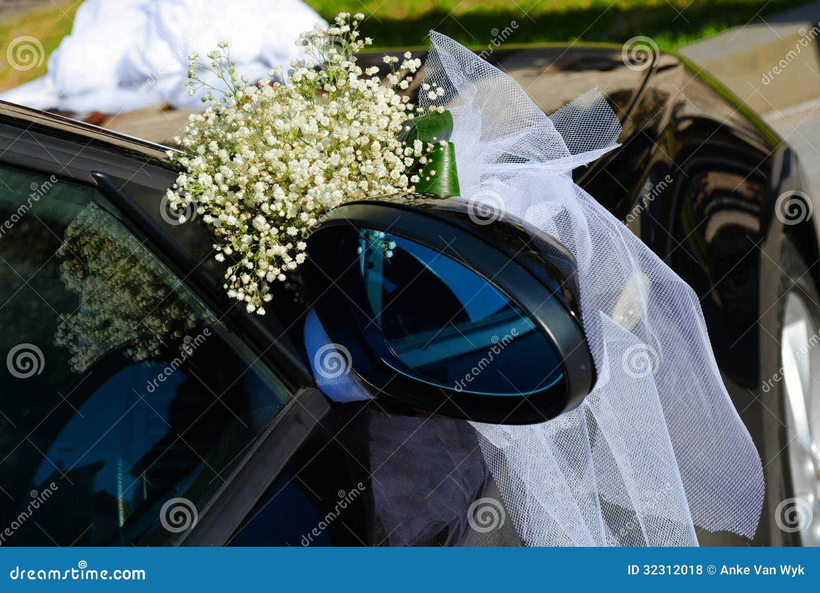 Wedding Car Deco Stock Photos - Free & Royalty-Free Stock Photos from  Dreamstime