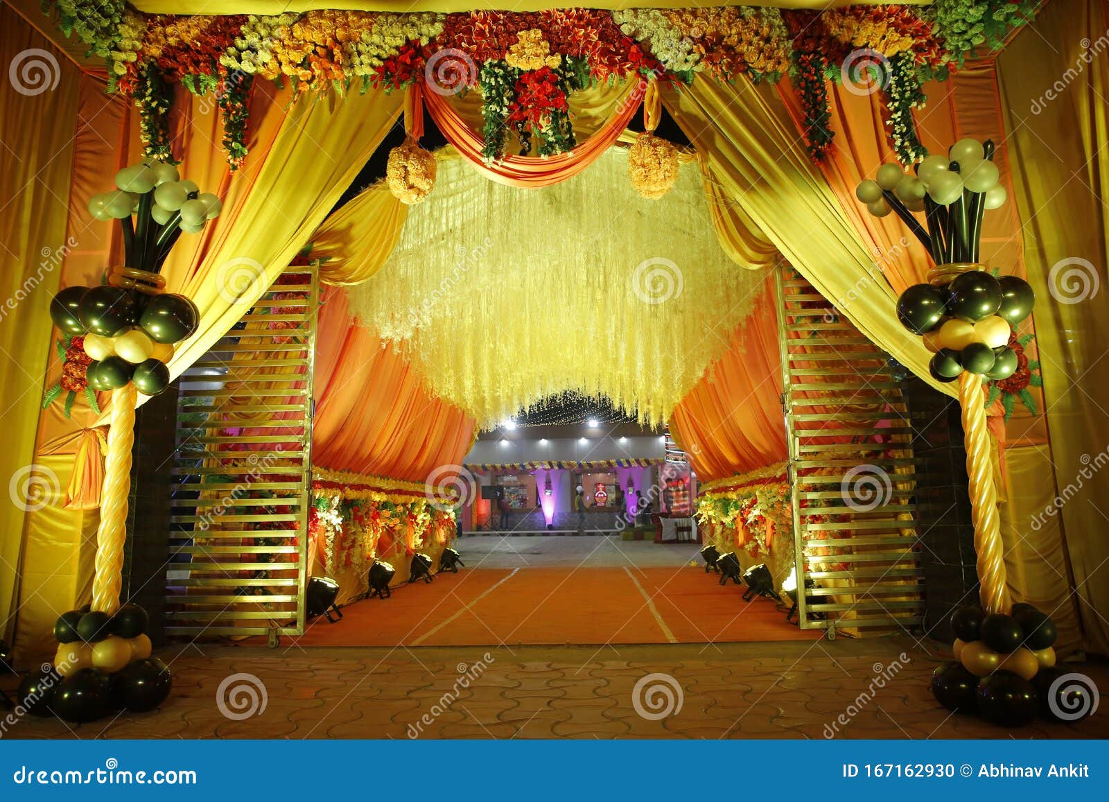 Wedding Decoration Element, Flashing Light Arch Entrance ...
