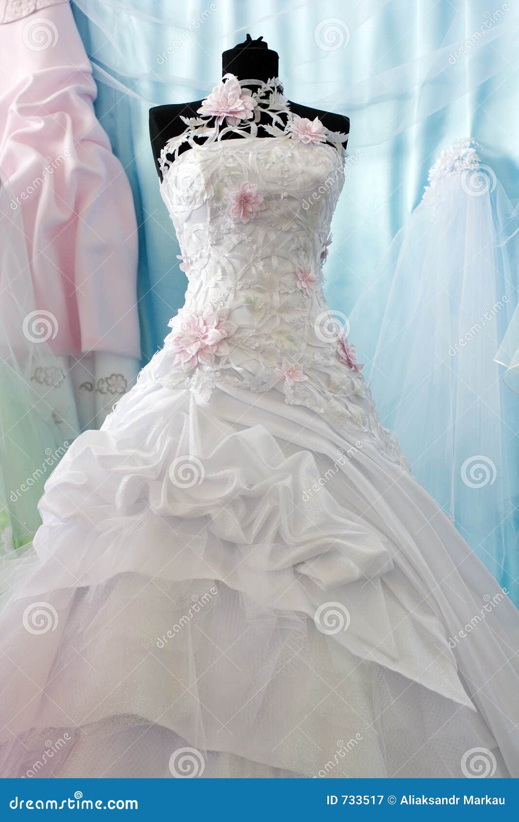 wedding dress