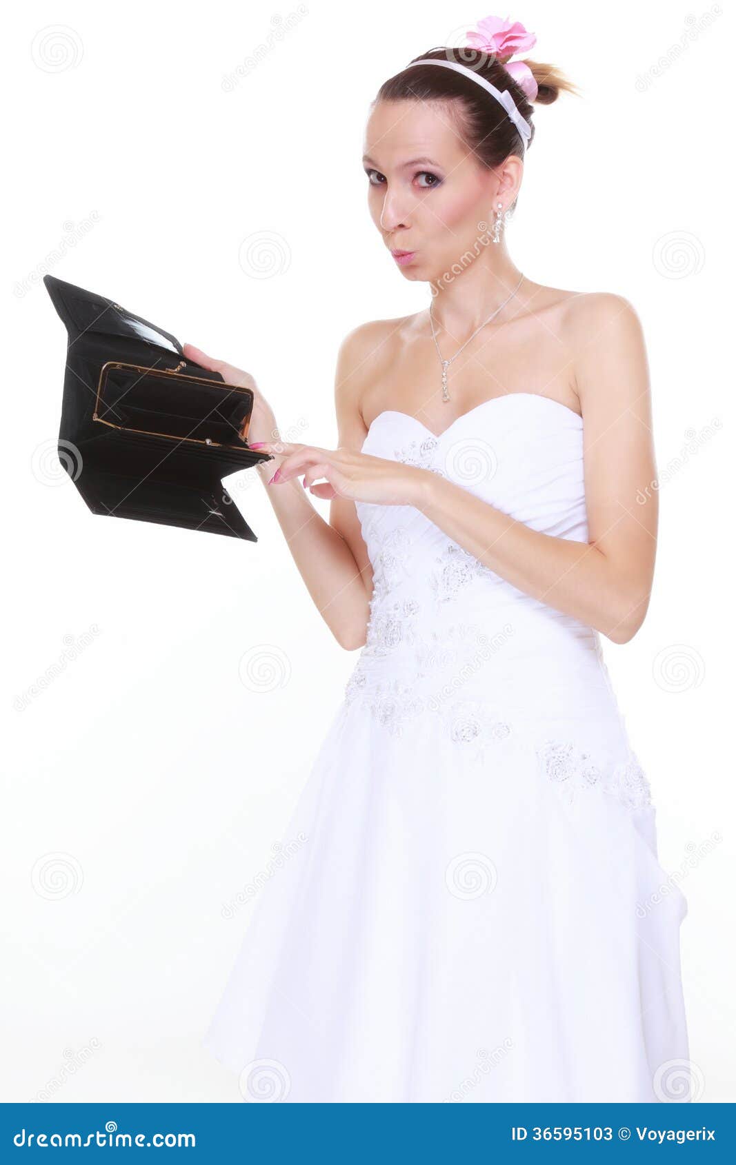 Wedding Expense Concept. Bride with Empty Purse Stock Image - Image of  money, purse: 36595103