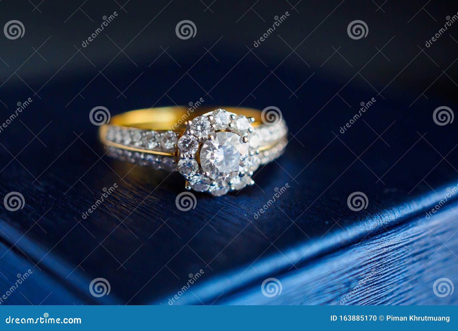 Wedding Gold Diamond Ring on Jewelry Box Stock Photo Image of gemstone, marriage 163885170