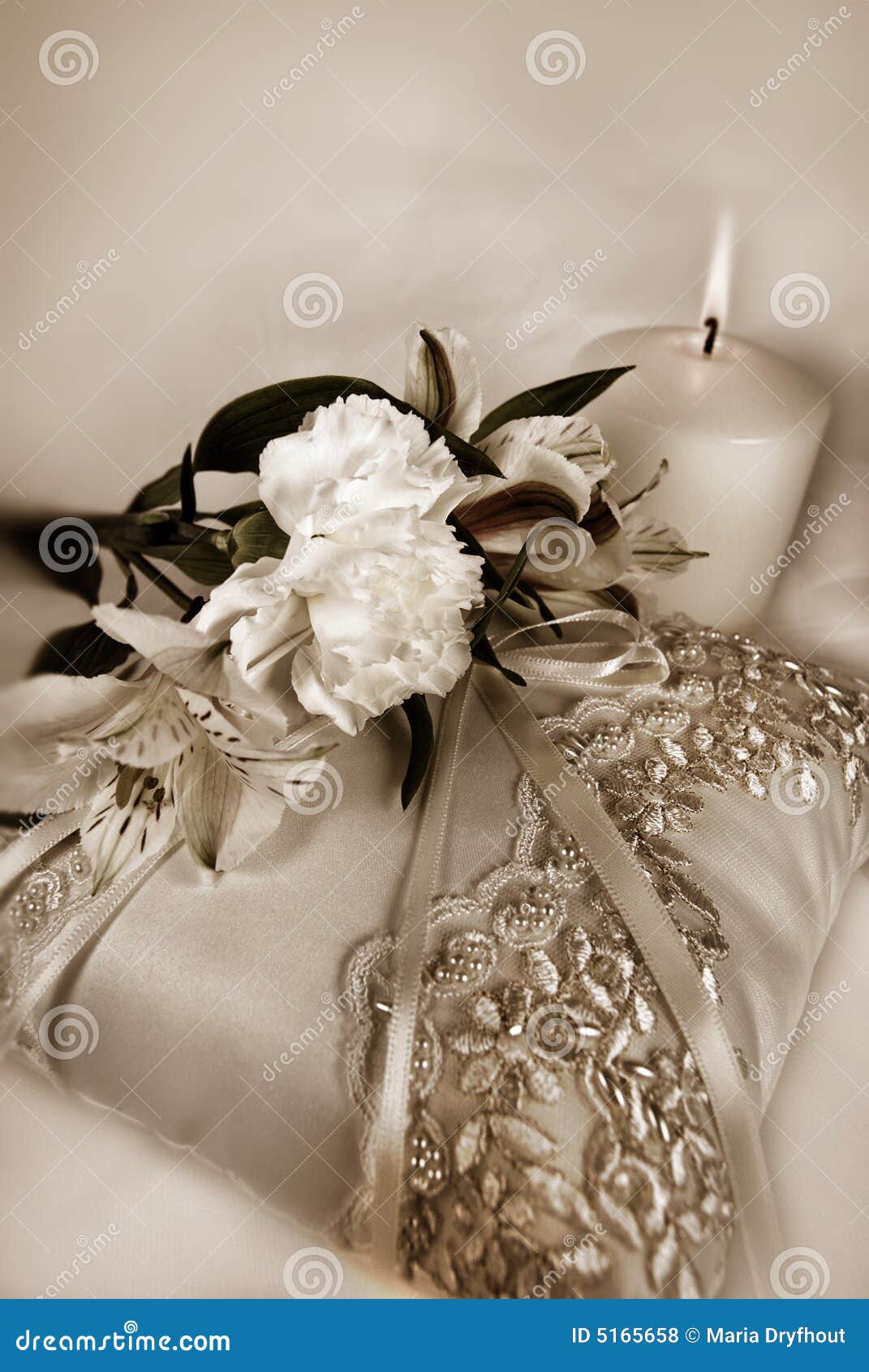 Wedding Pillow stock photo. Image of lovely, love, glow 5165658