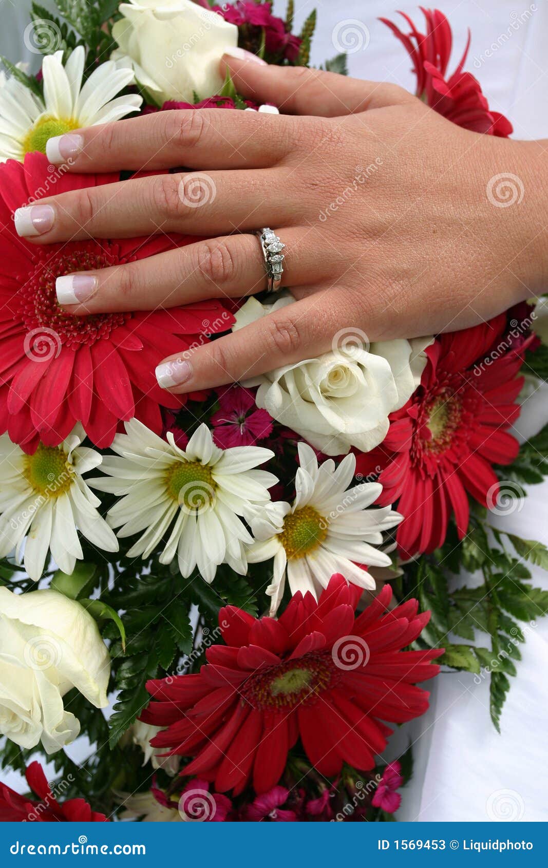 Wedding Ring and Bouquet stock image. Image of brides 1569453