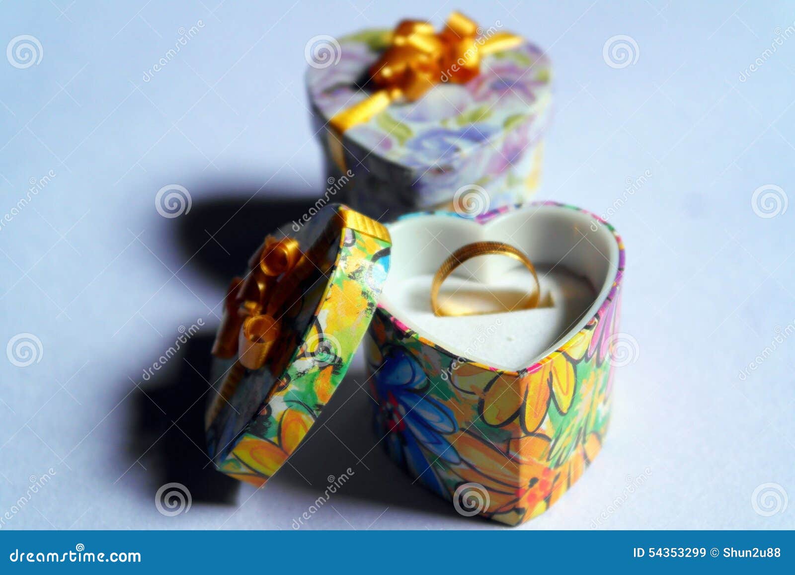 Wedding Ring, Gift Box, Christmas Gift Box Stock Illustration Illustration of ceremony