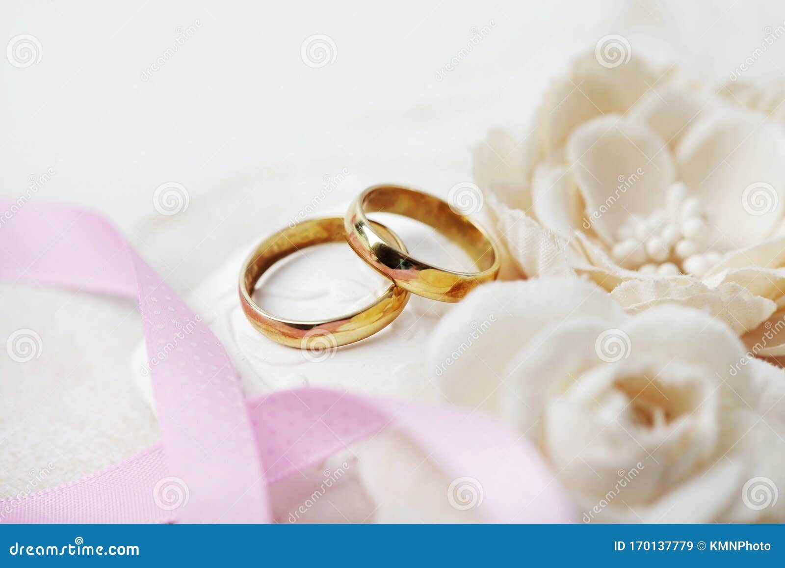 Wedding rings stock image. Image of ring, jewelry, flowers 170137779