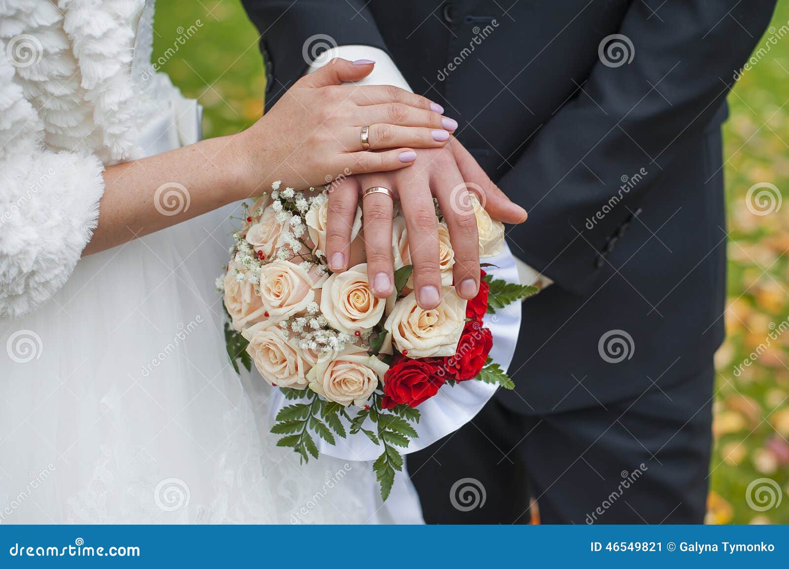 Wedding Rings on Hands of Bride and Groom Stock Image - Image of bridal ...