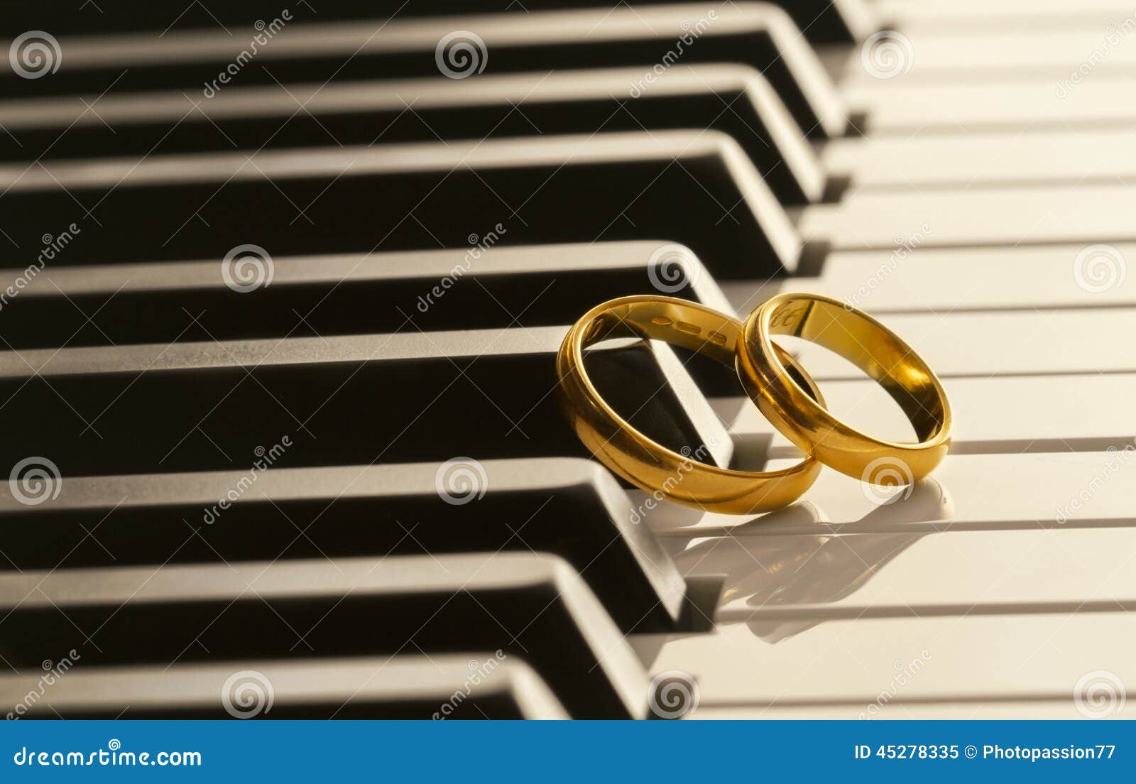 393 Rings Piano Stock Photos Free & RoyaltyFree Stock Photos from