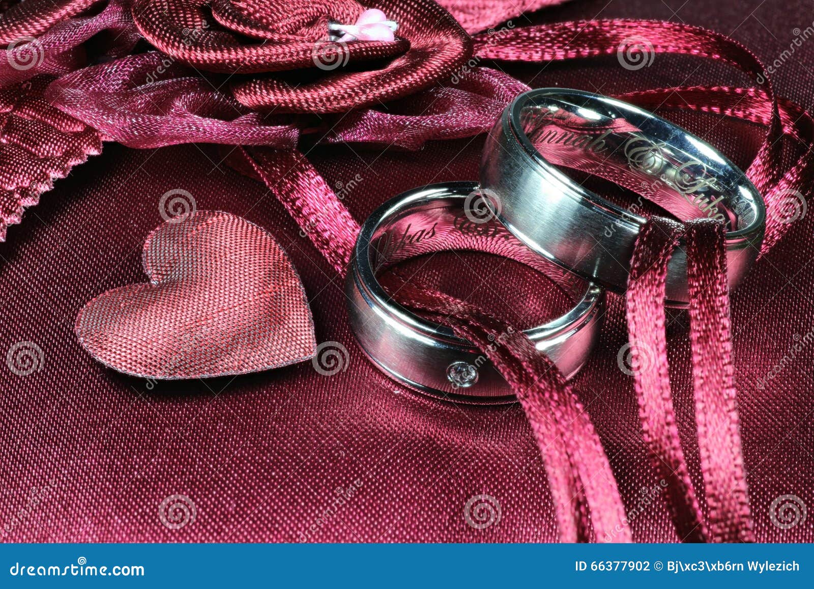 Wedding Ring Pillow, Ivory Ring Bearer Pillow,Ring Bearer Cushion for  Wedding Party - White - Walmart.com