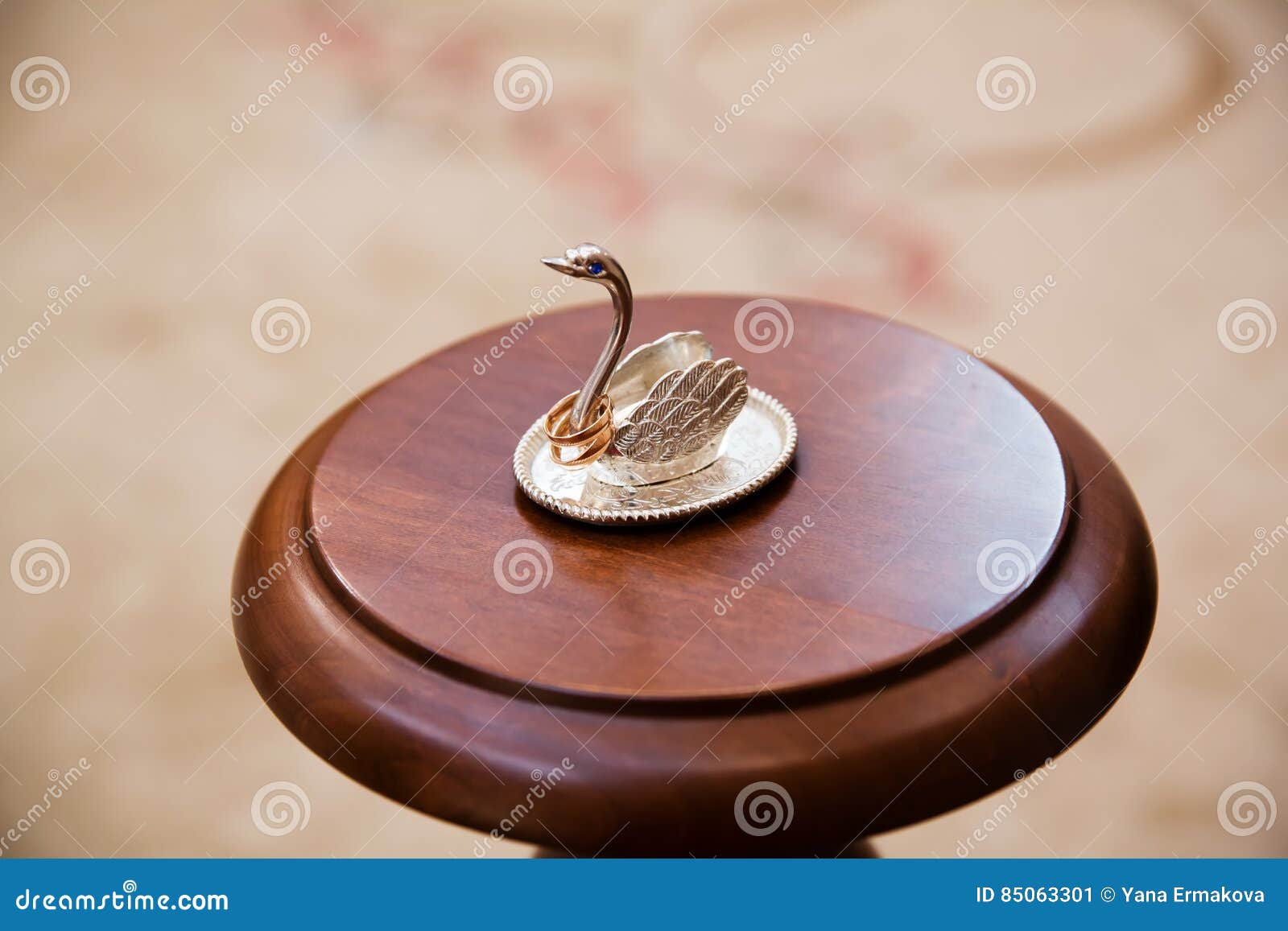 Wedding Rings on Stand for Rings Stock Image Image of beauty, bride 85063301