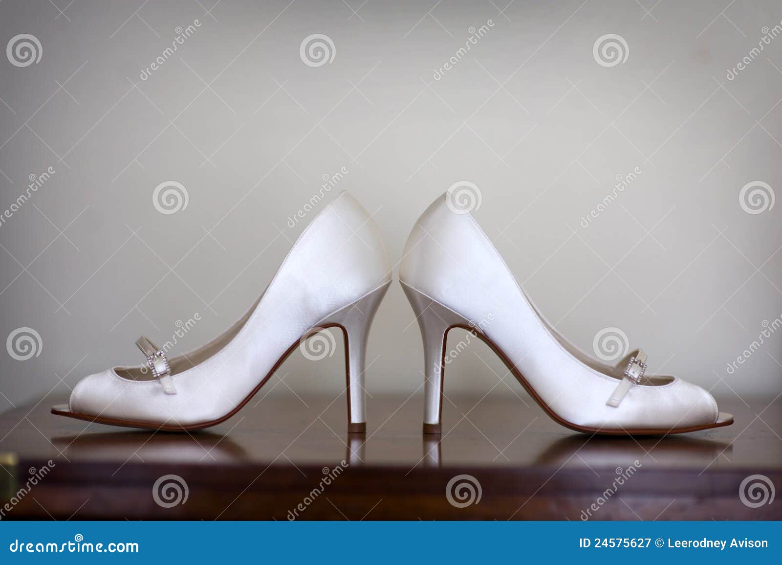 Wedding shoes stock image. Image of shoe, high, ivory - 24575627