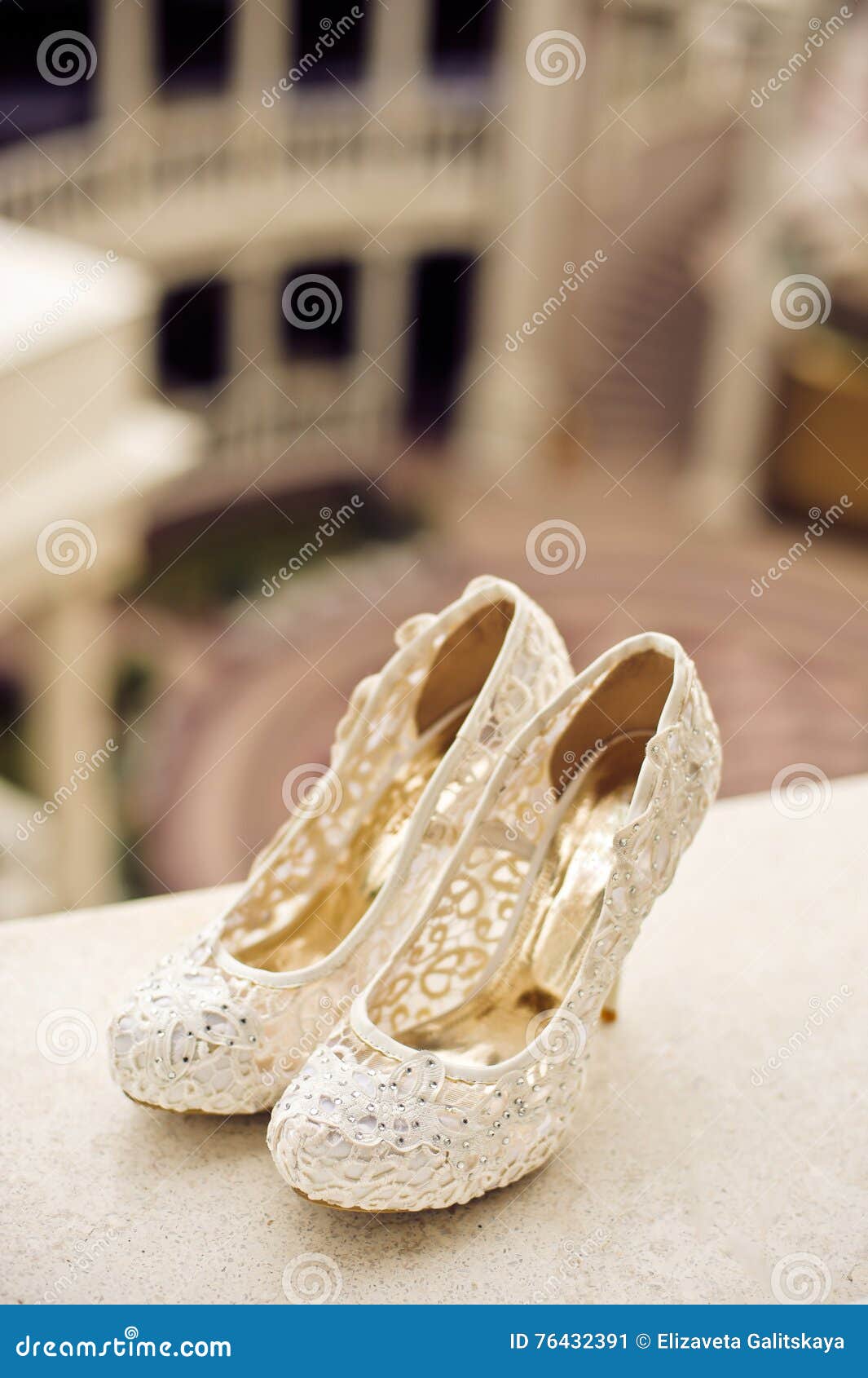 cream colored shoes for wedding