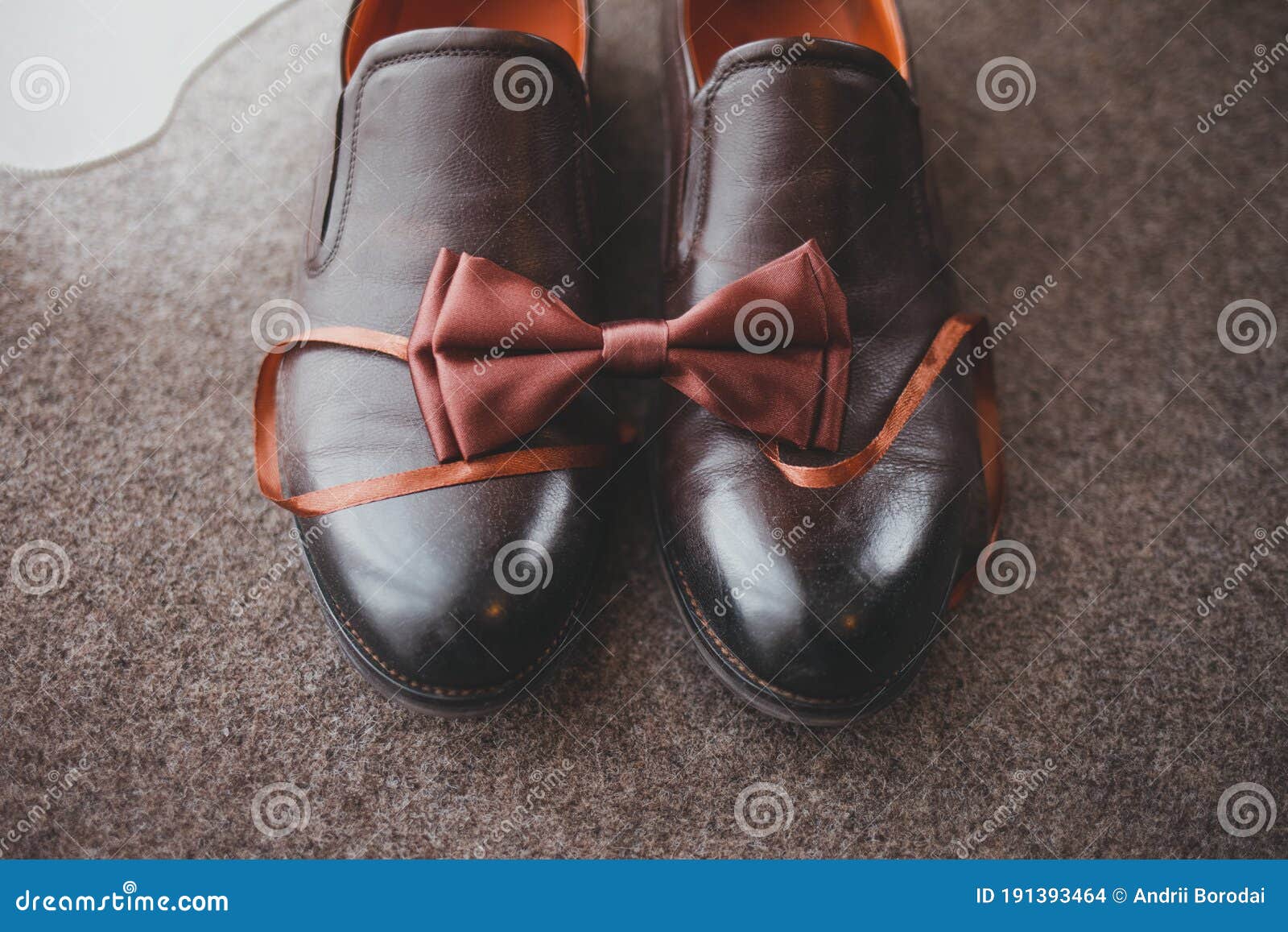 Wedding Shoes Men with Bowtie. Bowtie Lies on Leather Shoes Stock Photo ...