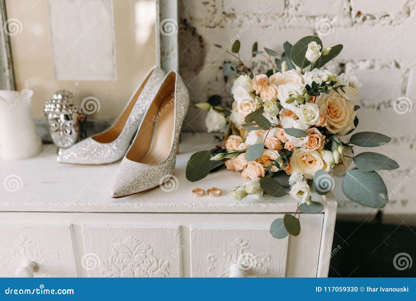 Wedding Shoes And Wedding Paraphernalia Wedding Gold Rings