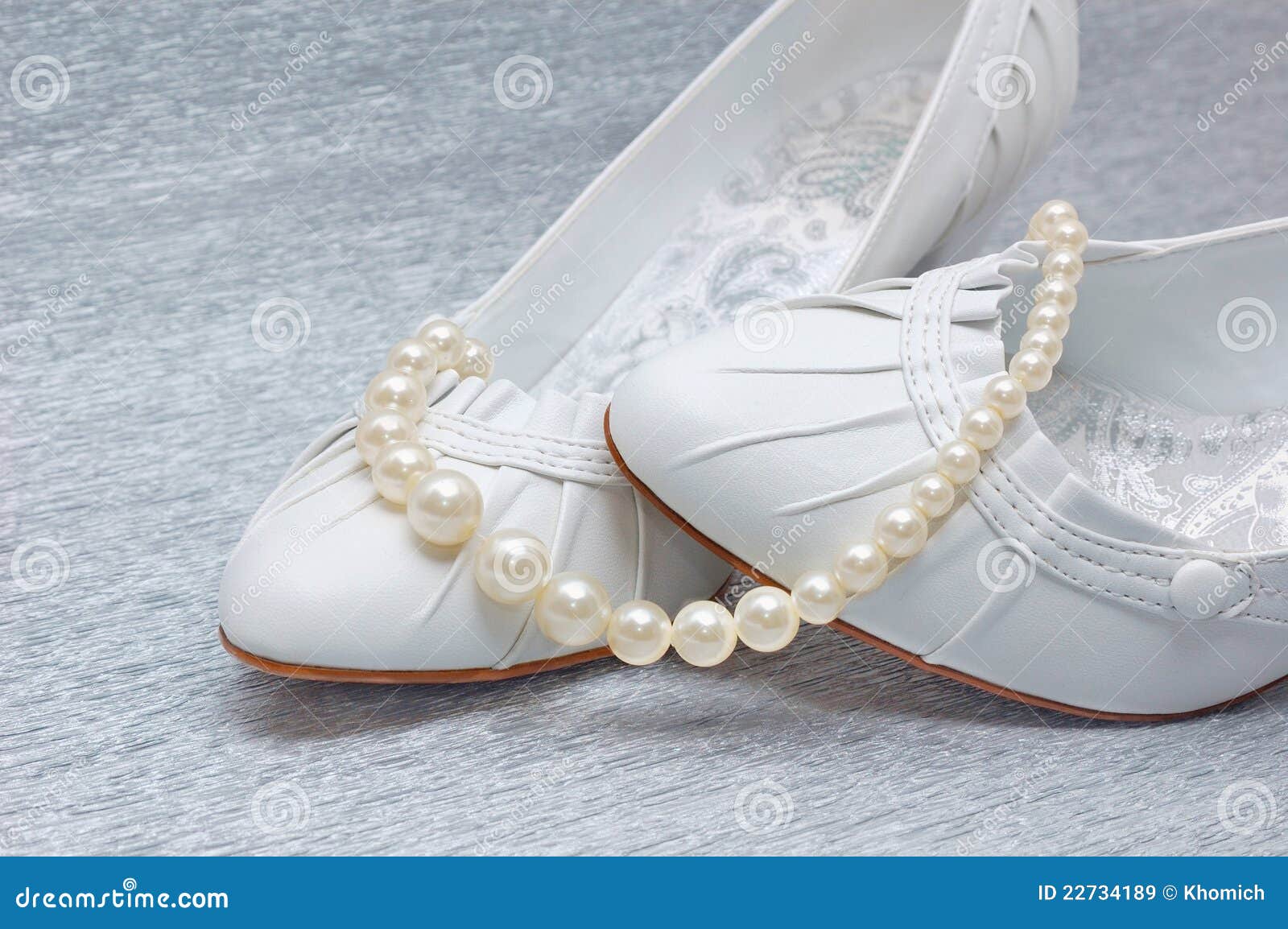evening shoes with pearls