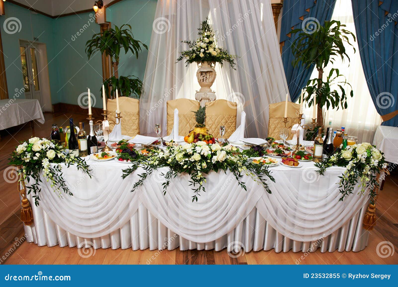 iWeddingi iTablei For The iBridei iAnd Groomi Stock Image Image iWeddingi iTablei For The iBridei iAnd Groomi Stock Image Image