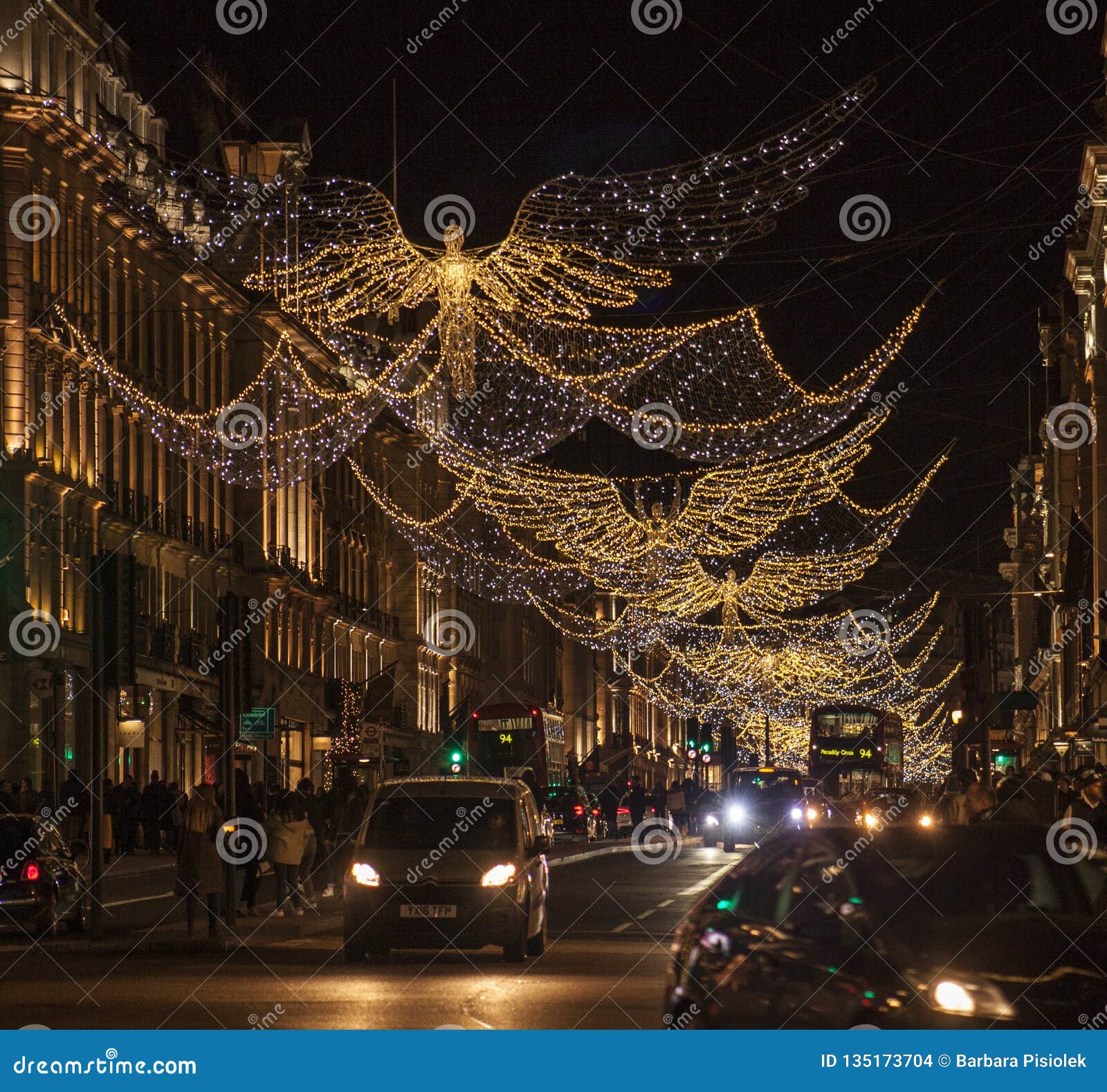 Weihnachten In London, England - Engel In Regent Street ...