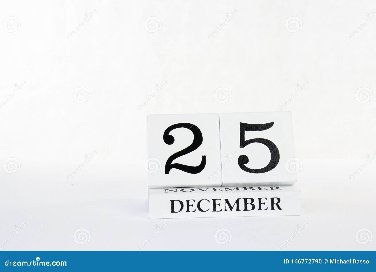 Weihnachtskalender Dezember 25 Ikone Auf Weissem Hintergrund Isoliert Stockfoto Bild Von Dezember Datum 166772790