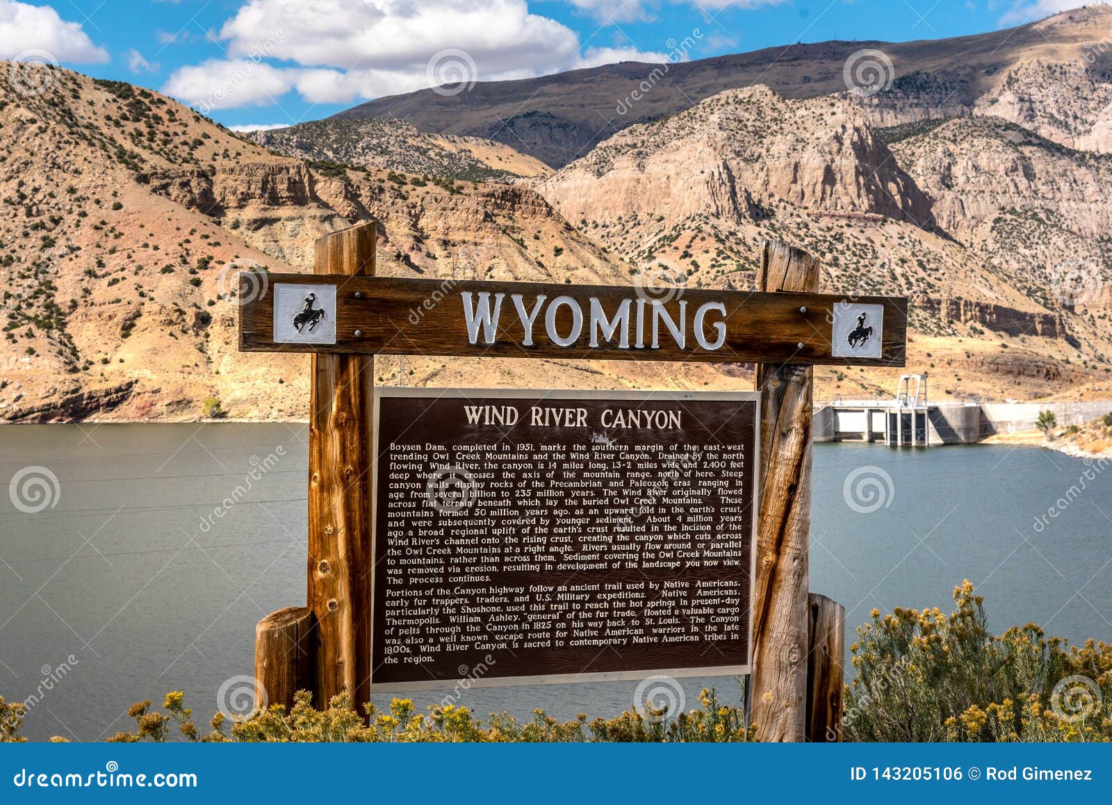 welcome to wyoming sign to wind river canyon