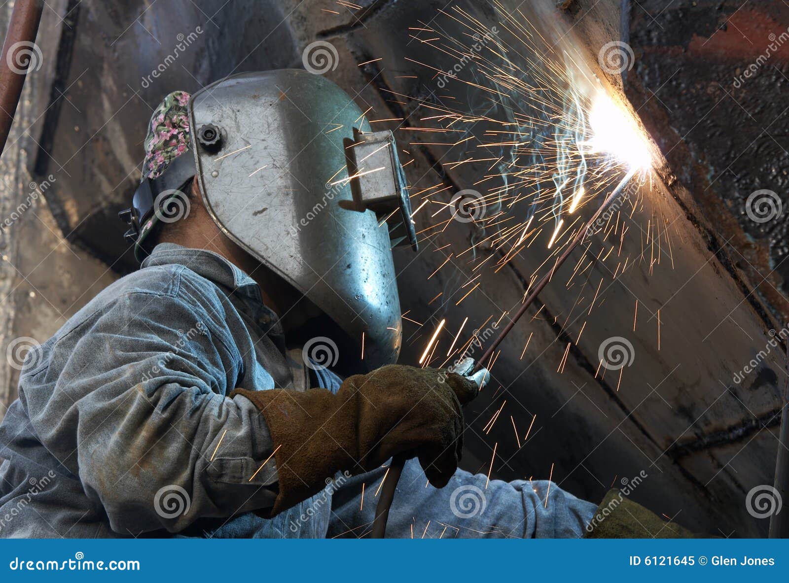Welder fire stock image. Image of industry, flames, burn 6121645