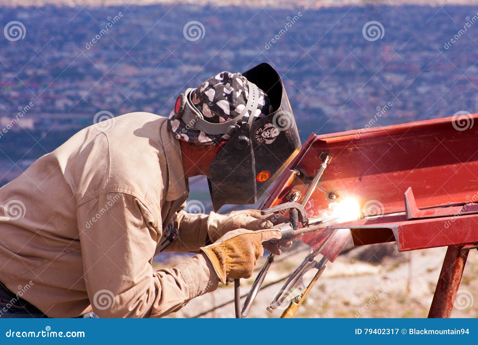 Welder2 stock image. Image of sparks, skill, trade, tools 79402317