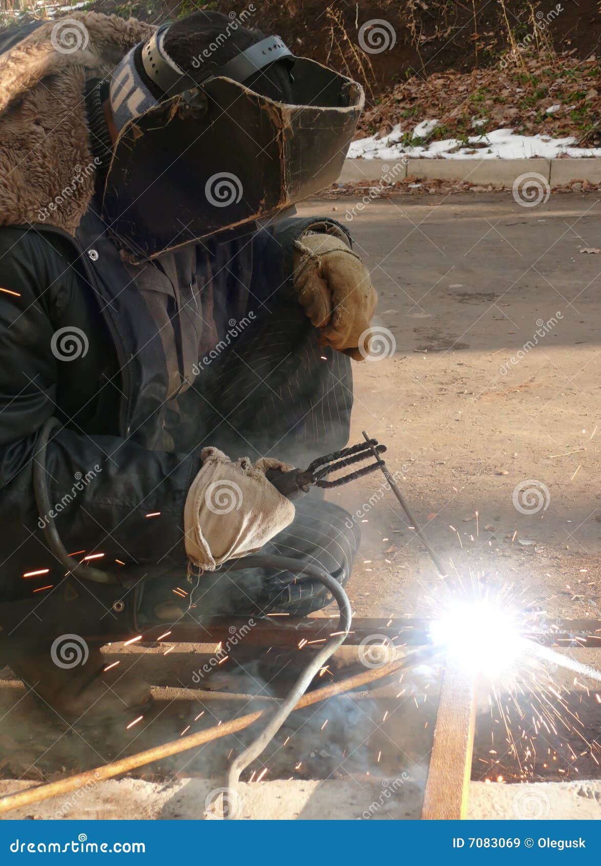 Welding of Metal by an Electric Current Stock Image - Image of wire