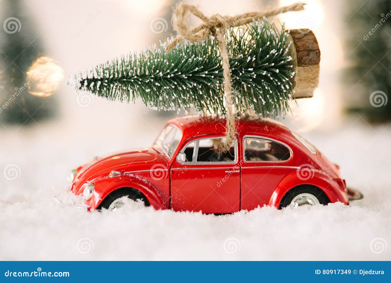 WEIHNACHTEN Rentier im Coupe Auto Weihnachtsbaum Applikation 4x4