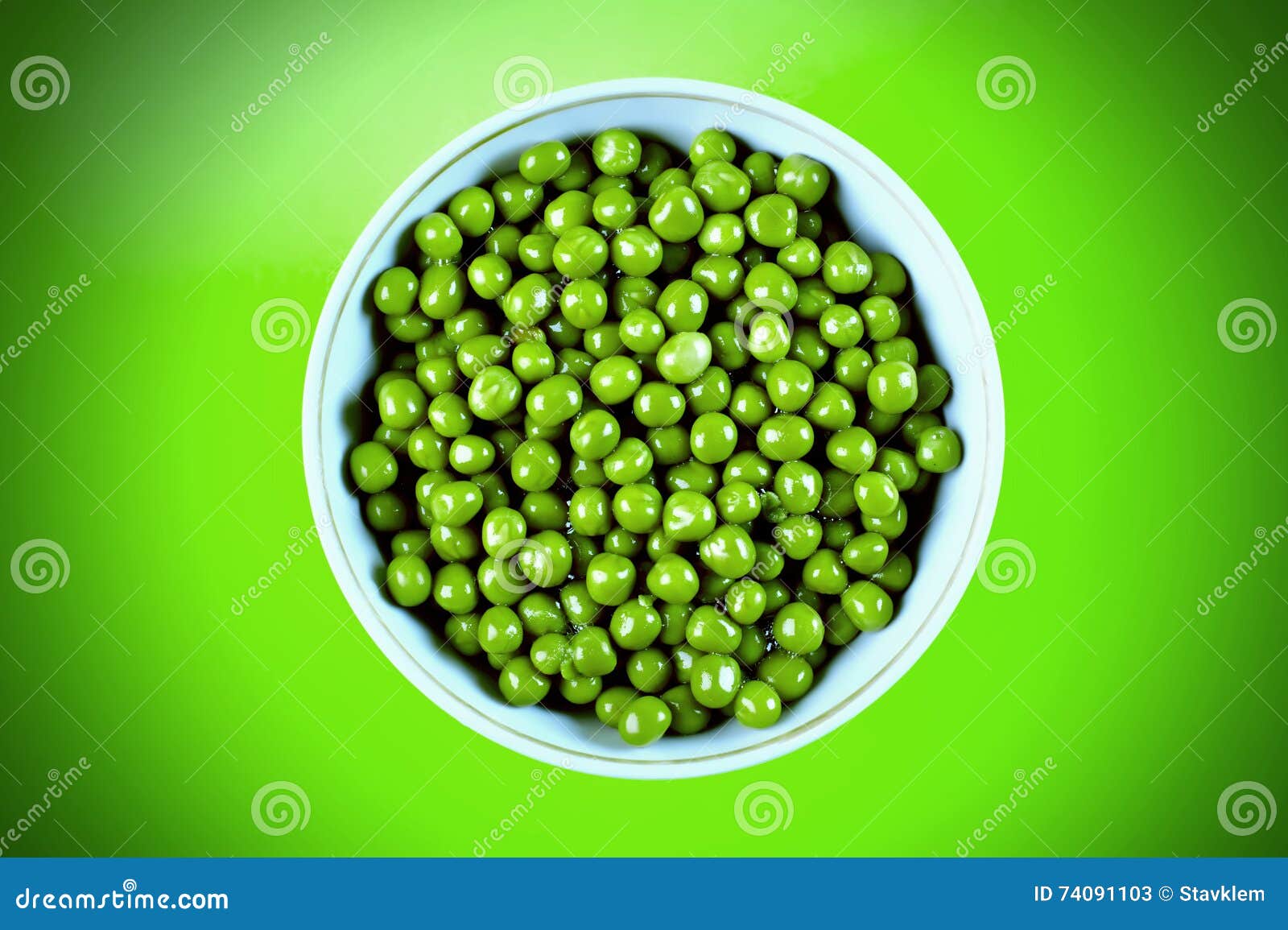 Wet Green Peas in the Bowl stock image. Image of dieting 74091103