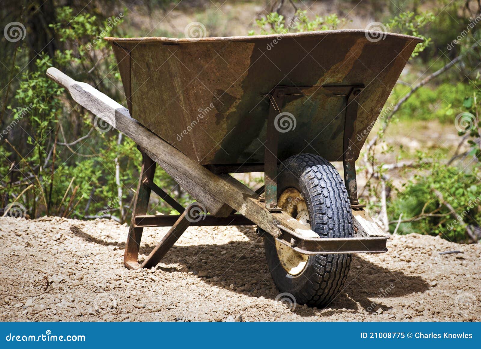 Wheel Barrow stock image. Image of handle, tool, wheel 21008775
