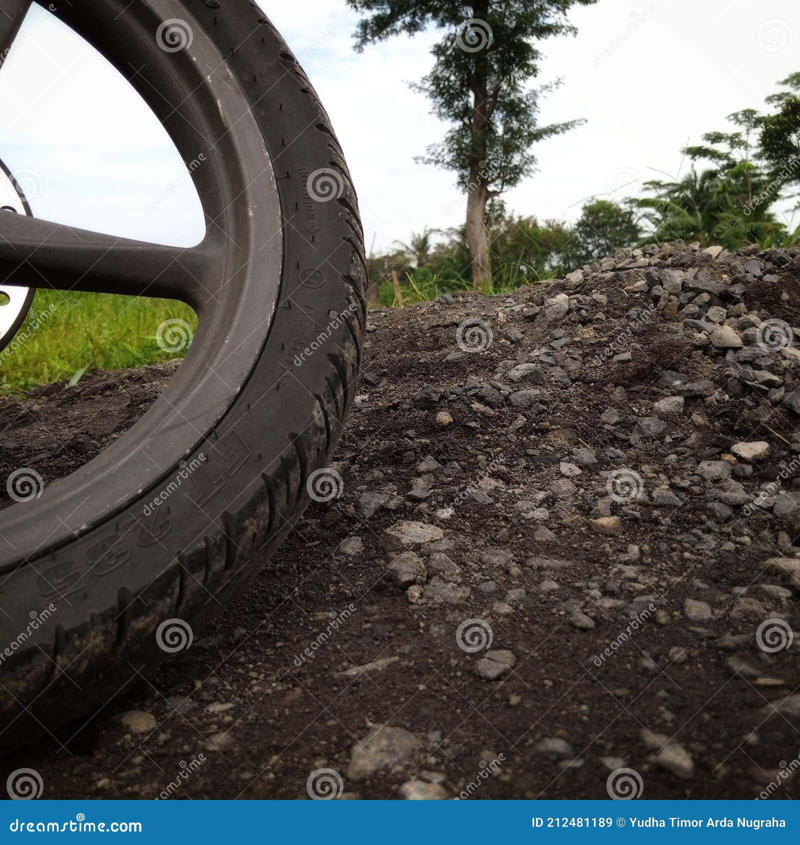 On the wheels and nature stock image. Image of rough 212481189
