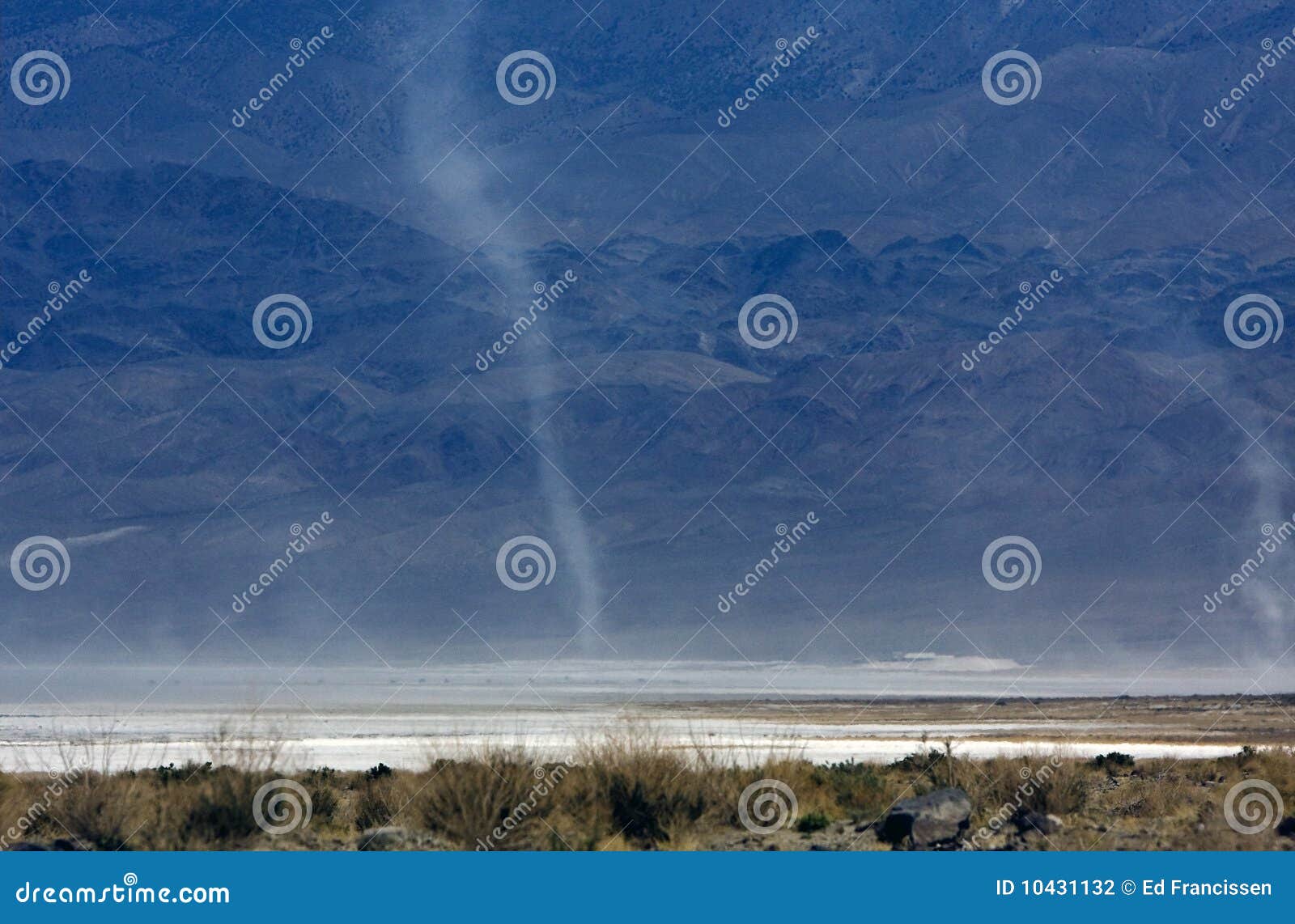 A whirlwind stock photo. Image of whirlwind, storm, owens 10431132