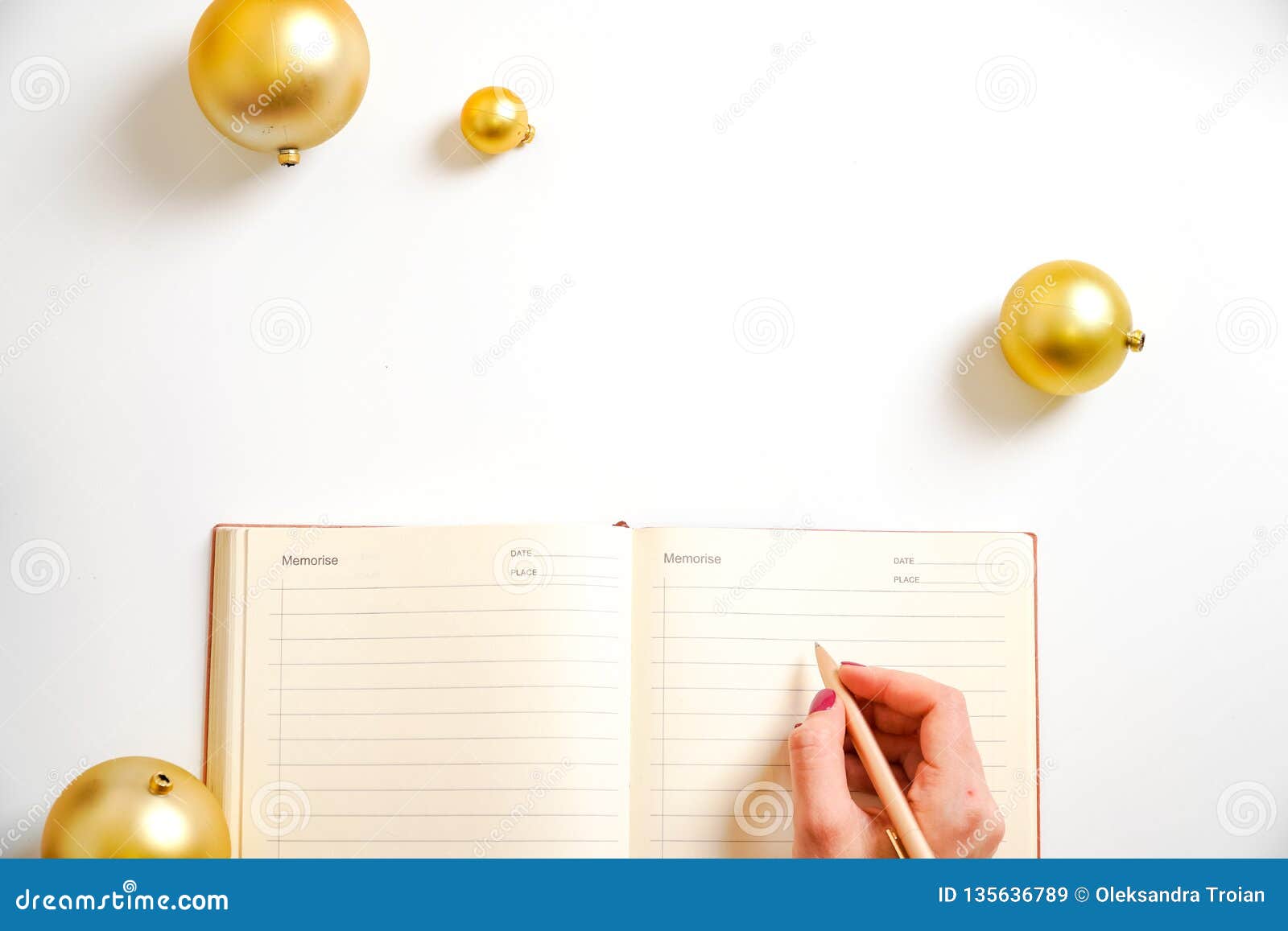 White Background Notepad Hand Writing New Year Resolution Golden Ball Planning Life Smart Goals Stock Image Image Of Flat Goal
