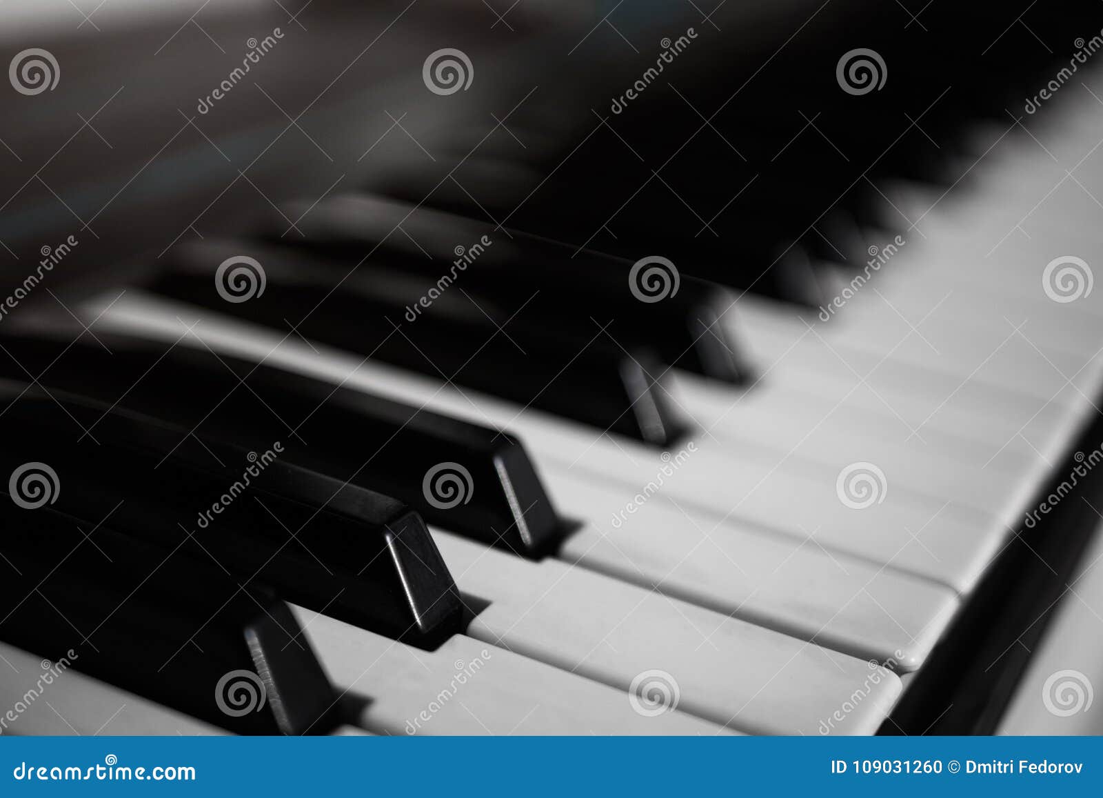 instal the new version for ios Piano White Little instal the new version for ios Piano White Little