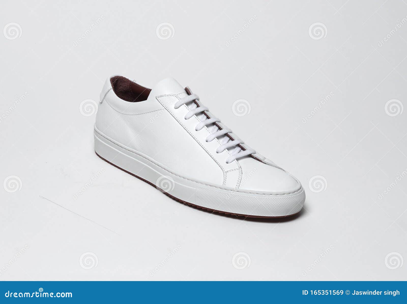 White Casual Sneakers with White Base and White Background, Plain White ...